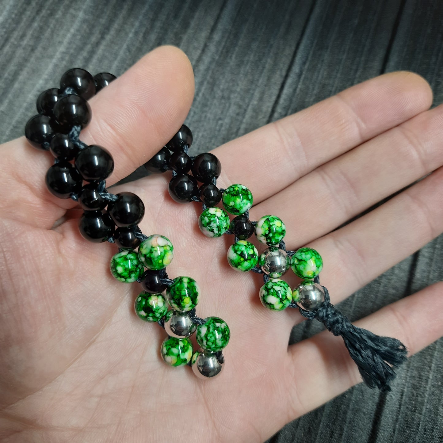 Chetki "Strict green-eyed reptile" rosary, anti-stress meditation and finger training  (SCU: 241115)