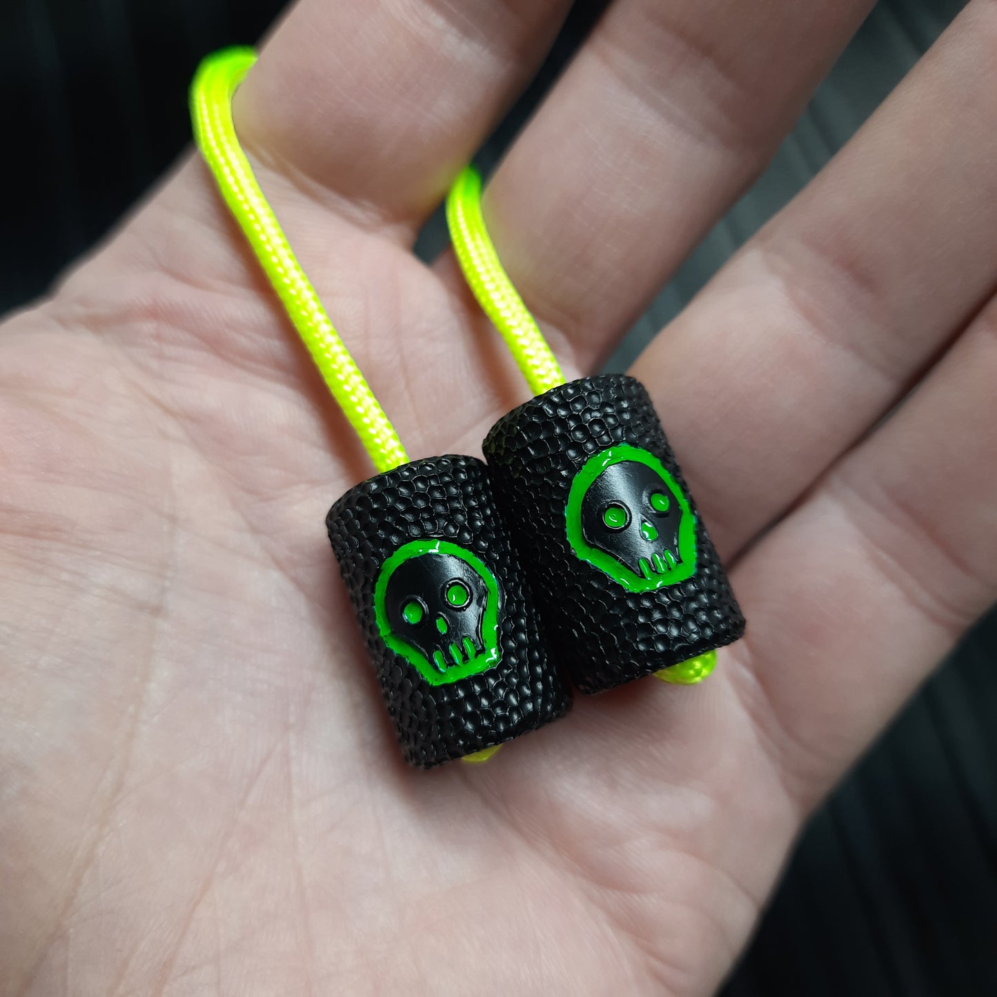 Begleri "Rough companion, green skull" delrin antistress meditation and finger training (SCU: 241123)