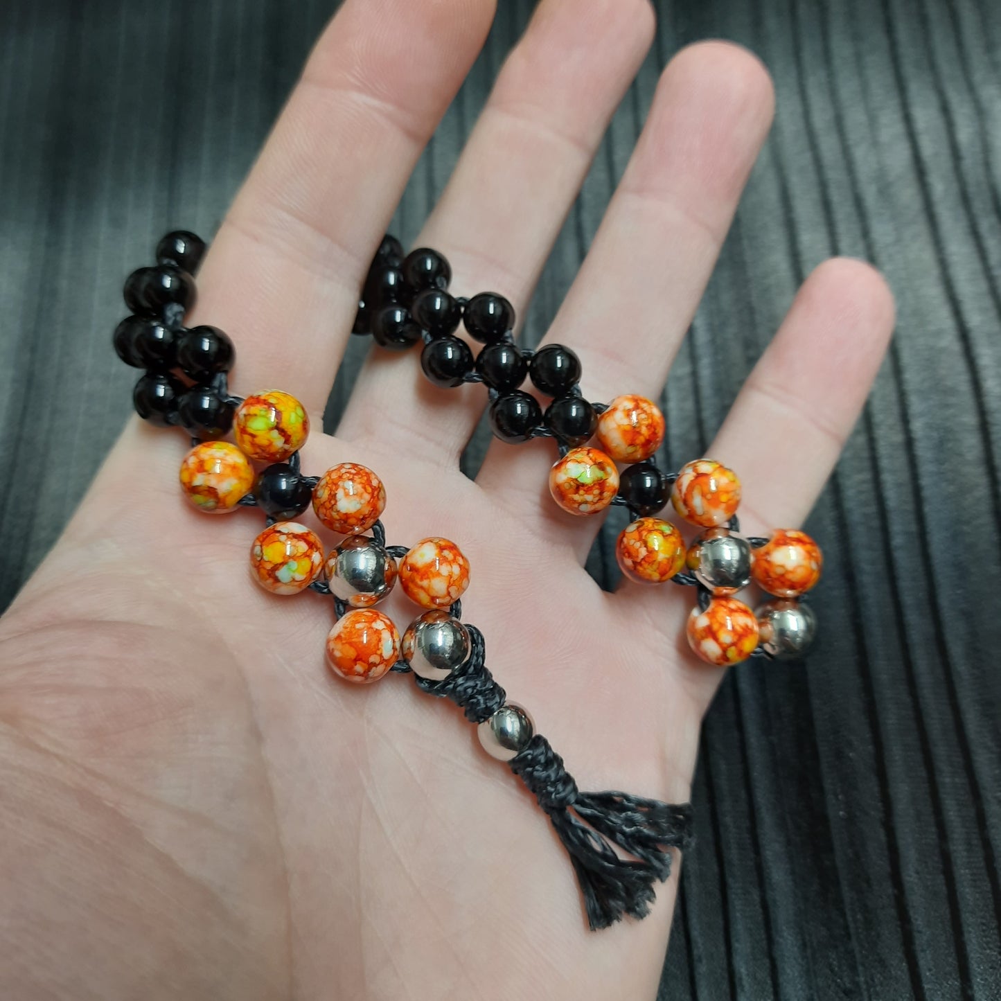 Chetki "Orange and black reptile" (SCU: 250214-2)