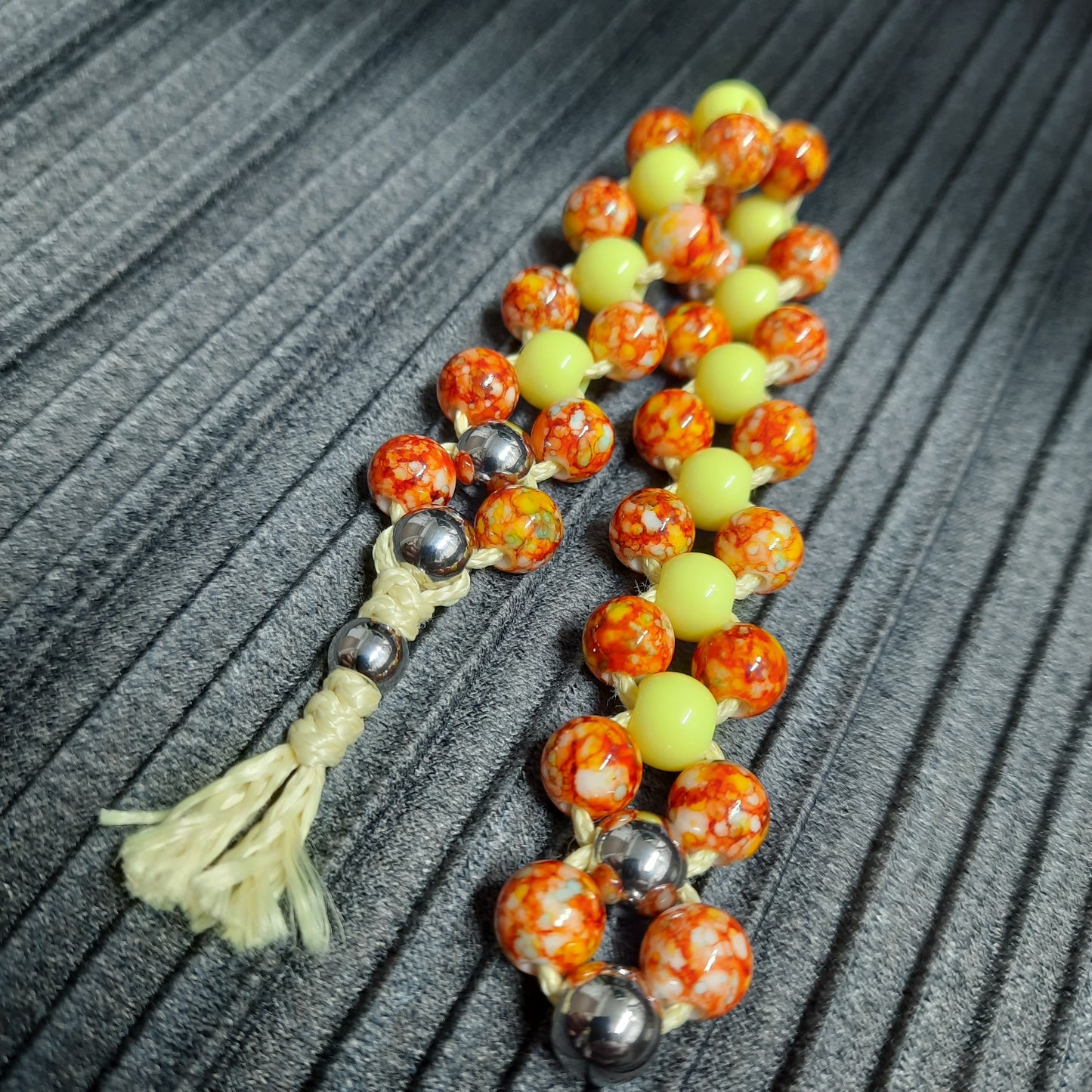 Chetki "Yellow orange reptile"  (SCU: 250214-5)