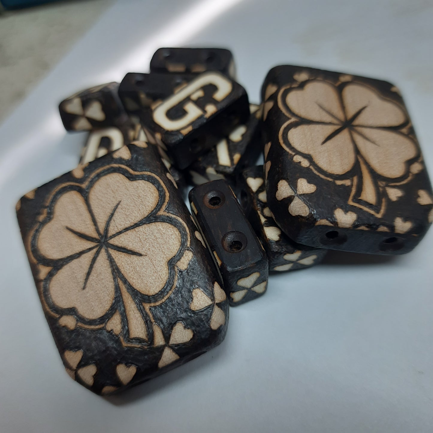 Chetki wooden "Good luck" (SCU: 250331)