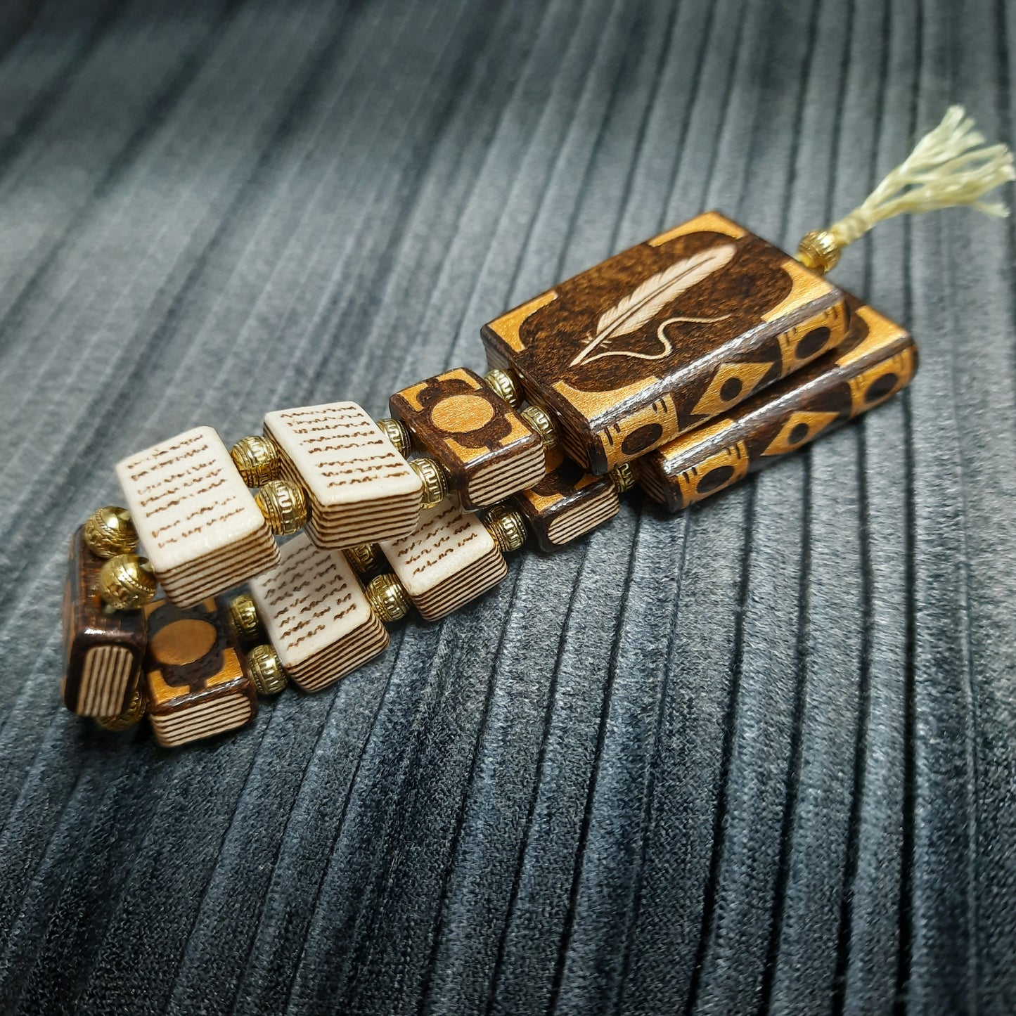 Chetki wooden "Ancient book" v3 (SCU: 250328)