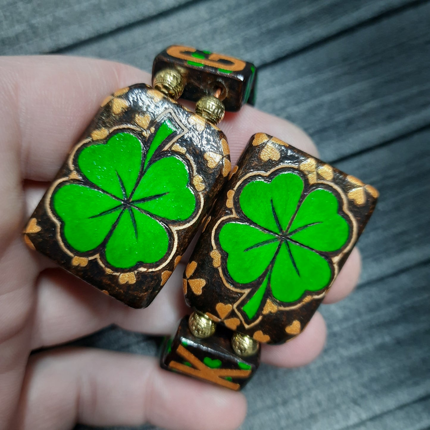 Chetki wooden "Good luck" (SCU: 250331)