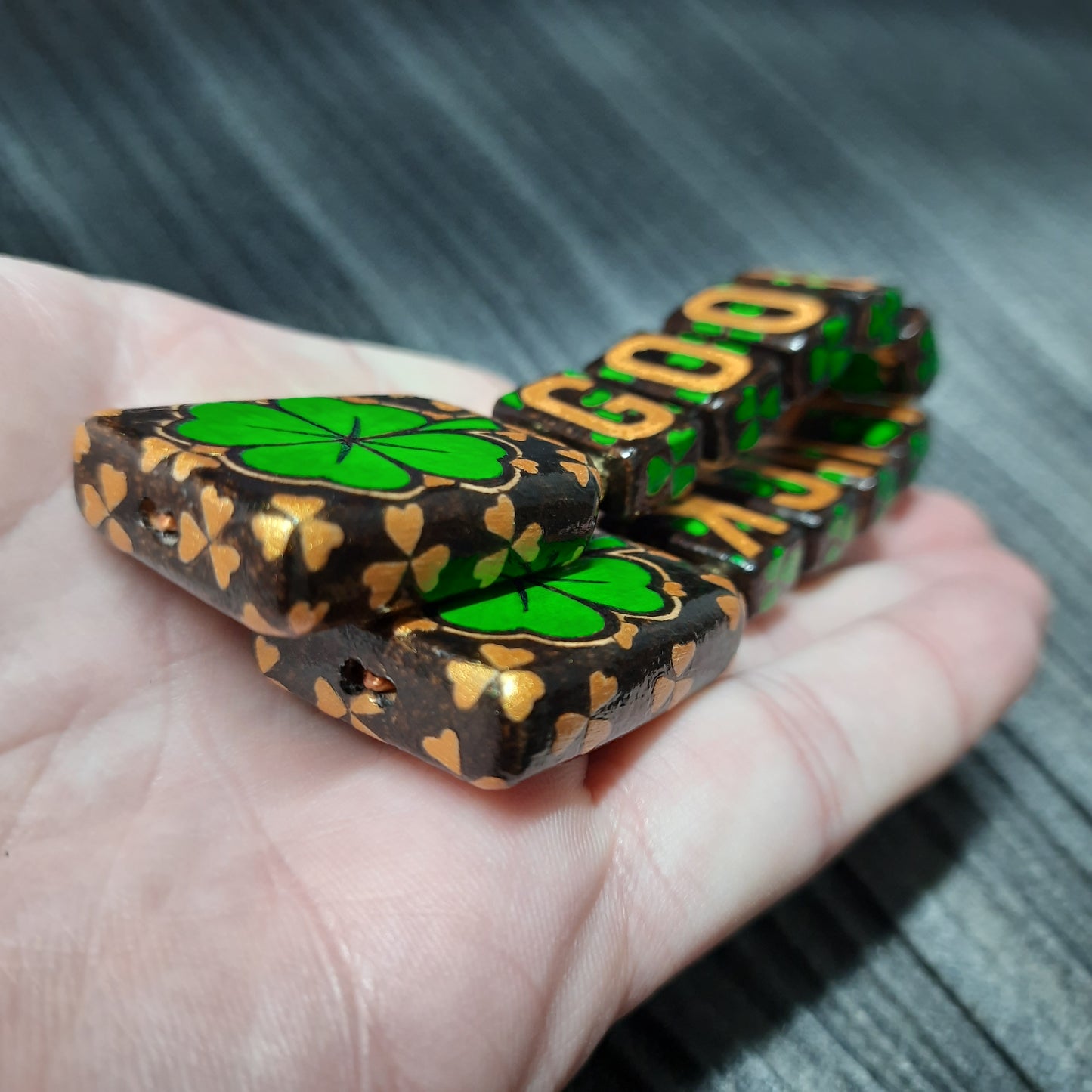 Chetki wooden "Good luck" (SCU: 250331)