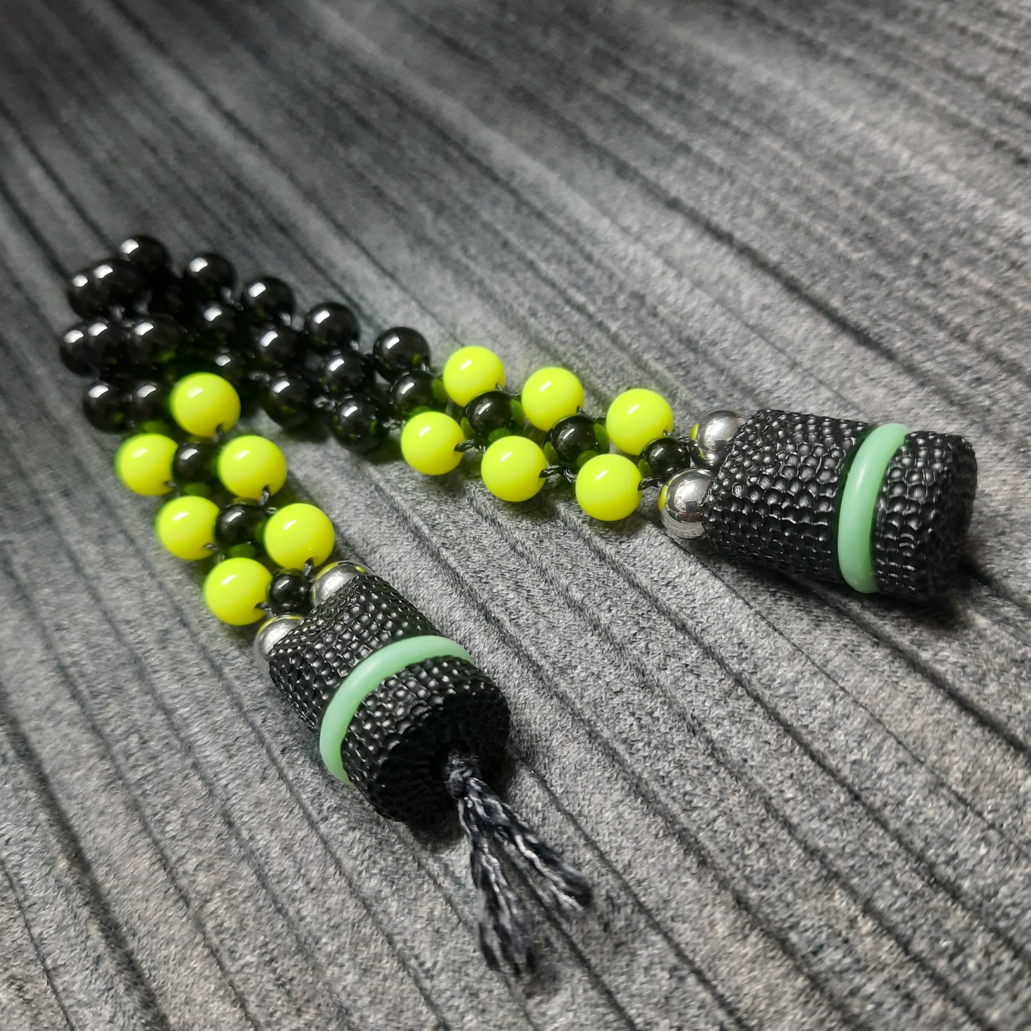 Chetki "Rough companion, green" v2 (SCU: 250402)