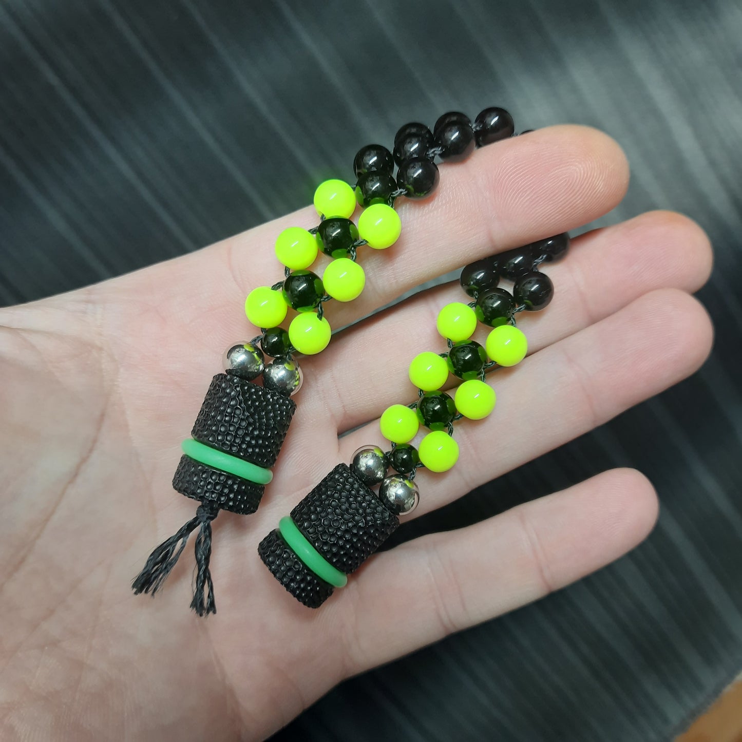 Chetki "Rough companion, green" v2 (SCU: 250402)