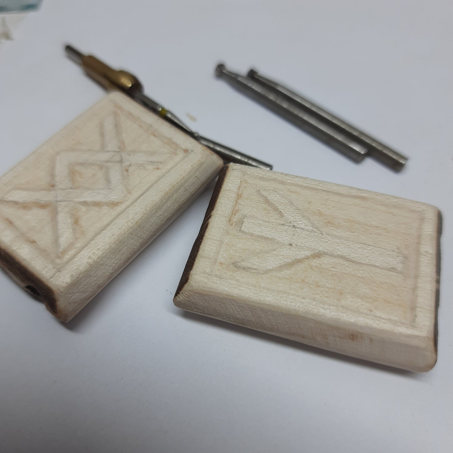 Chetki wooden "Runes of the Elder Futhark"  (SCU: 250409)