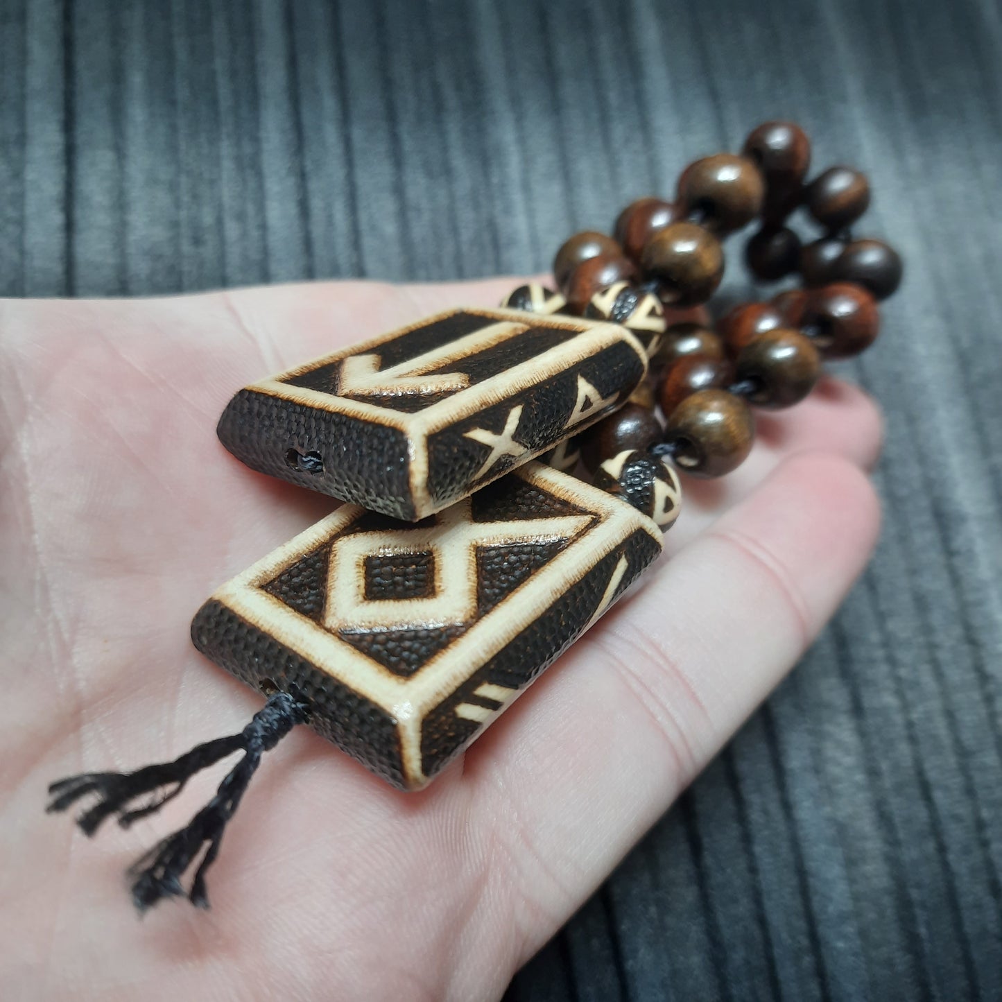 Chetki wooden "Runes of the Elder Futhark"  (SCU: 250409)