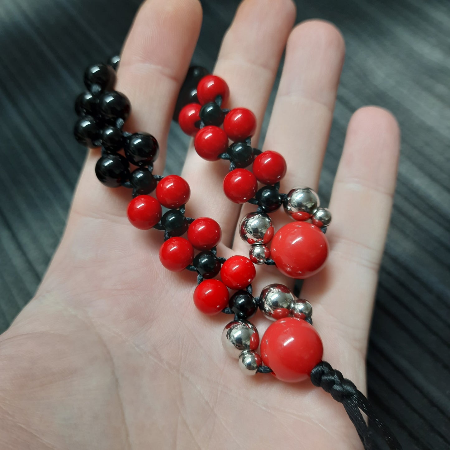 Chetki handmade "Red and Black Baron" (SCU: 250414-2)