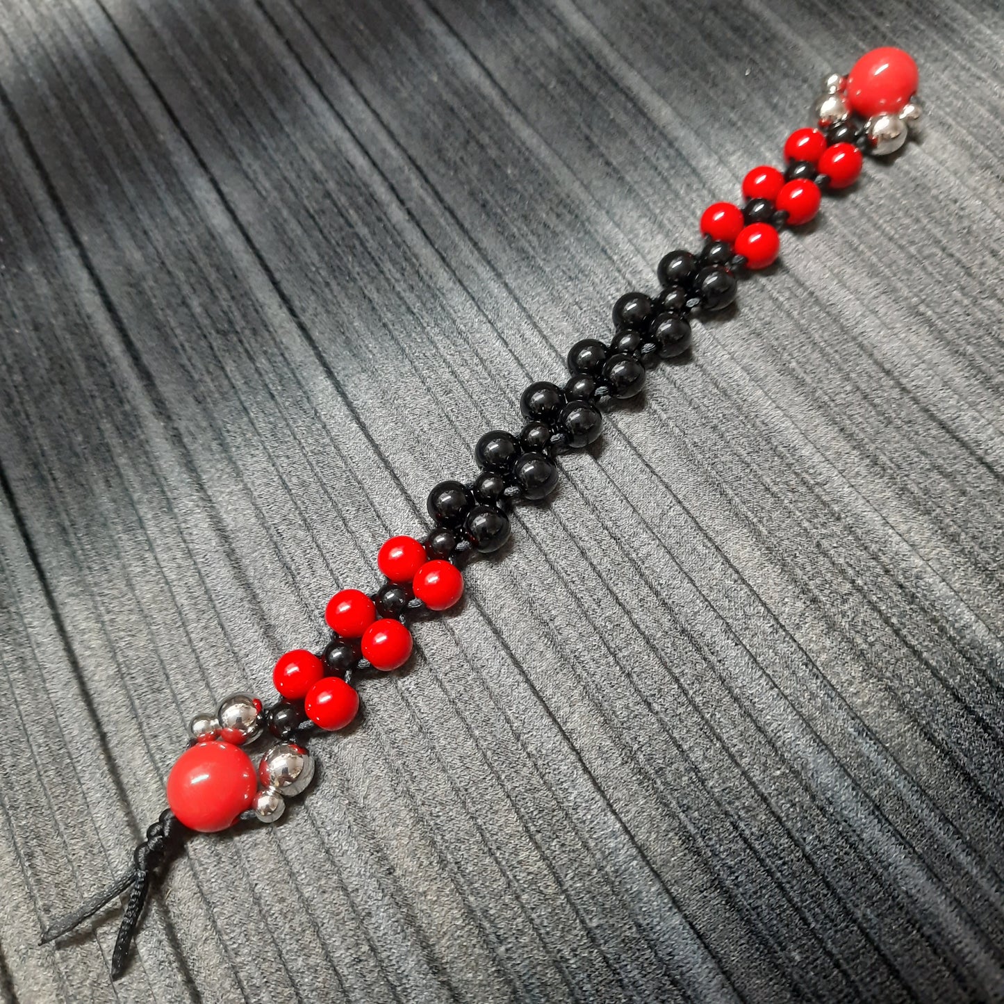 Chetki handmade "Red and Black Baron" (SCU: 250414-2)