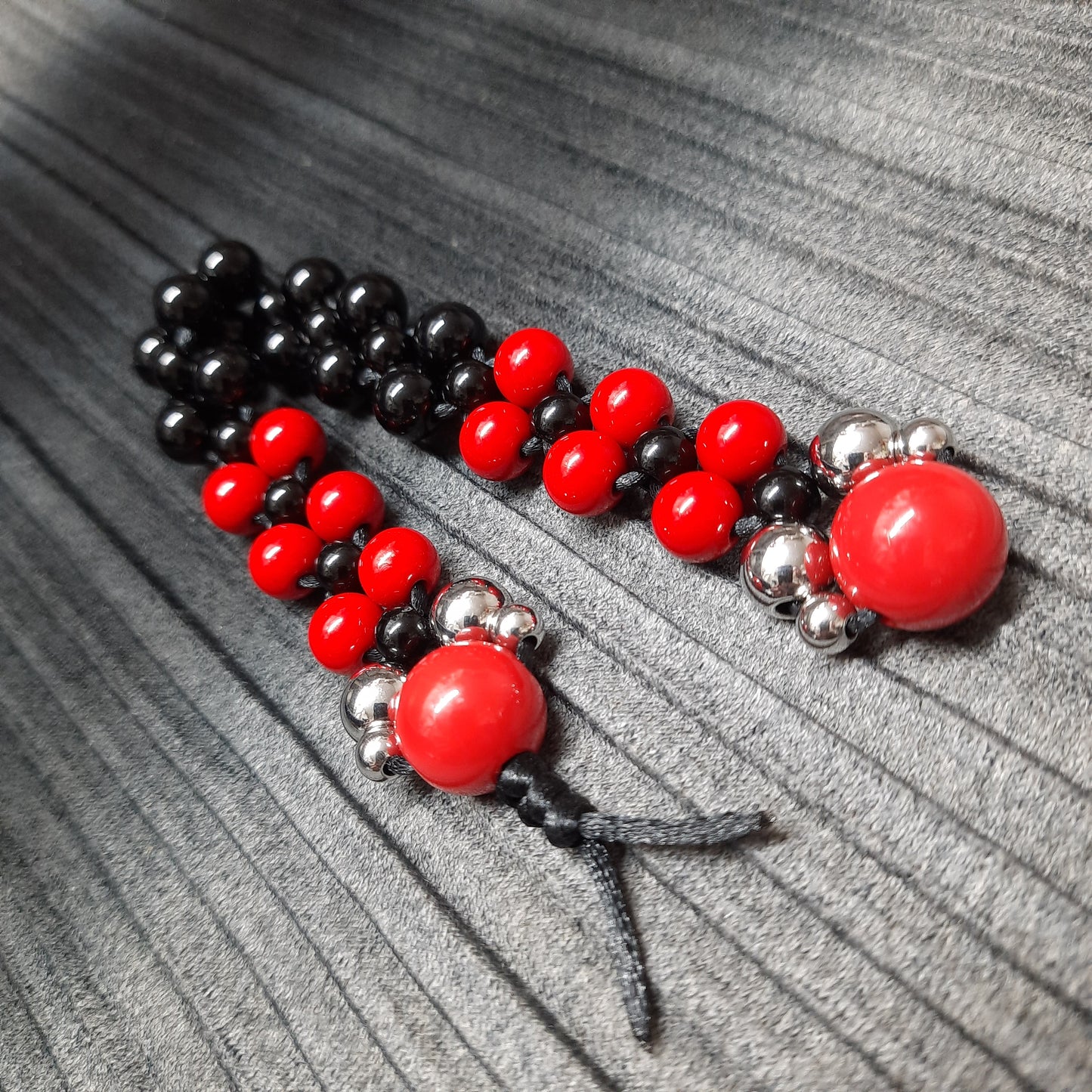 Chetki handmade "Red and Black Baron" (SCU: 250414-2)