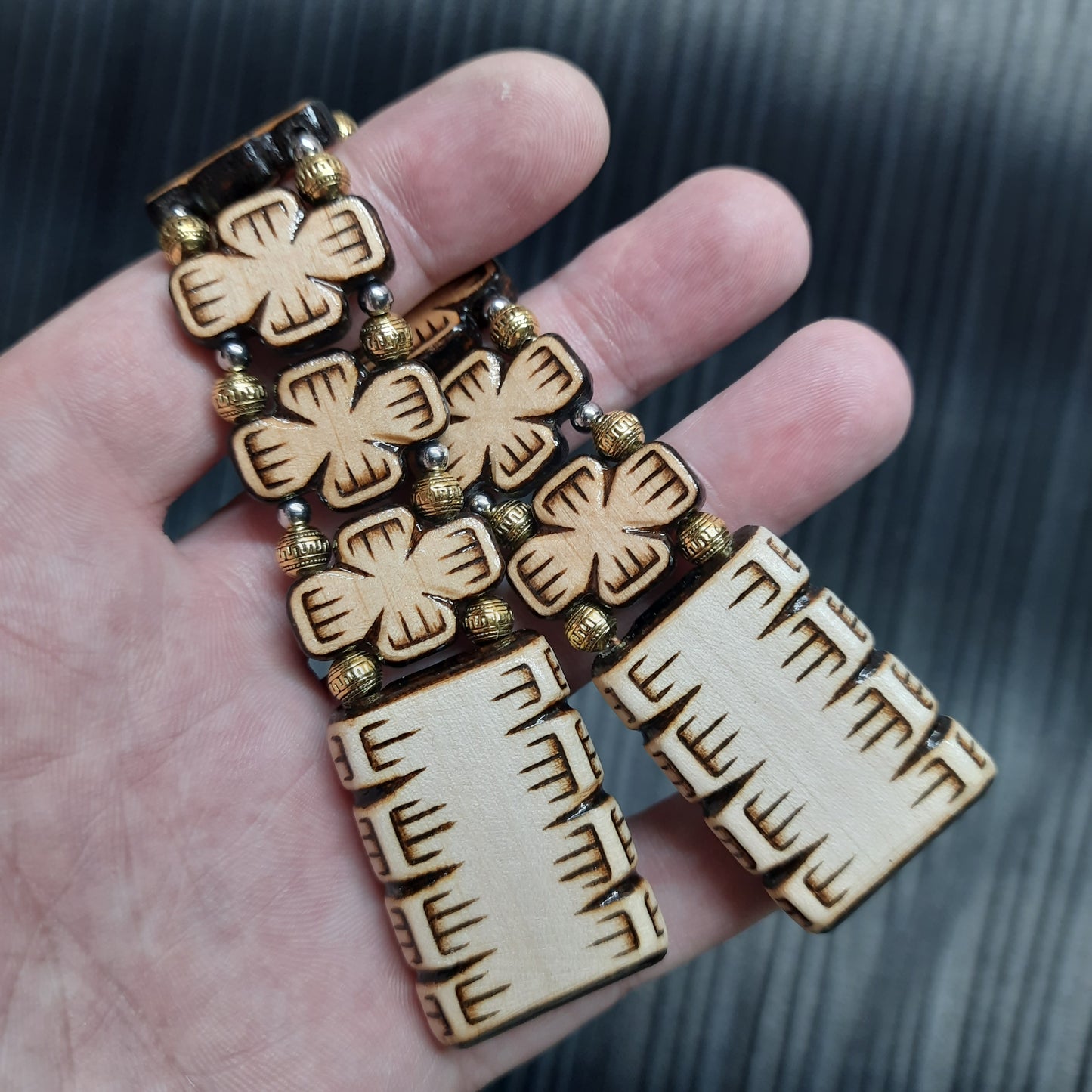 Chetki wooden "Bridge to Success"
