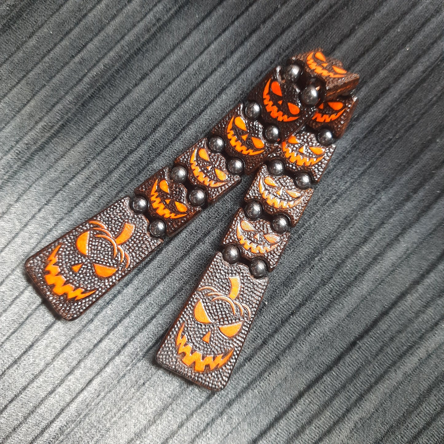 Chetki handmade wooden "Mr. Pumpkin's Smile"