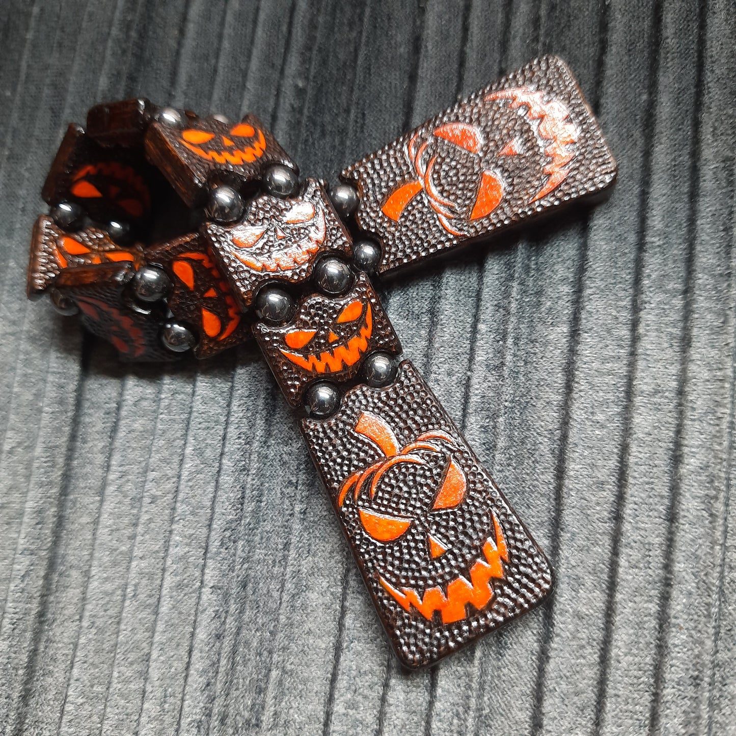 Chetki handmade wooden "Mr. Pumpkin's Smile"