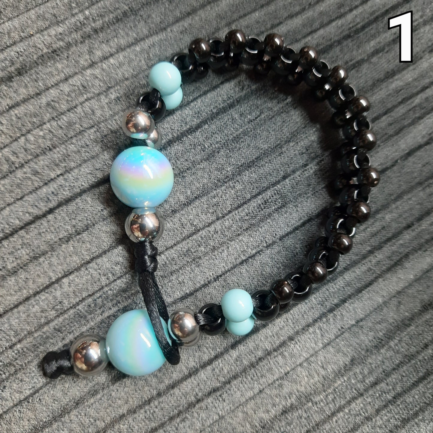 Chetki bracelet handmade "Bright satellite"