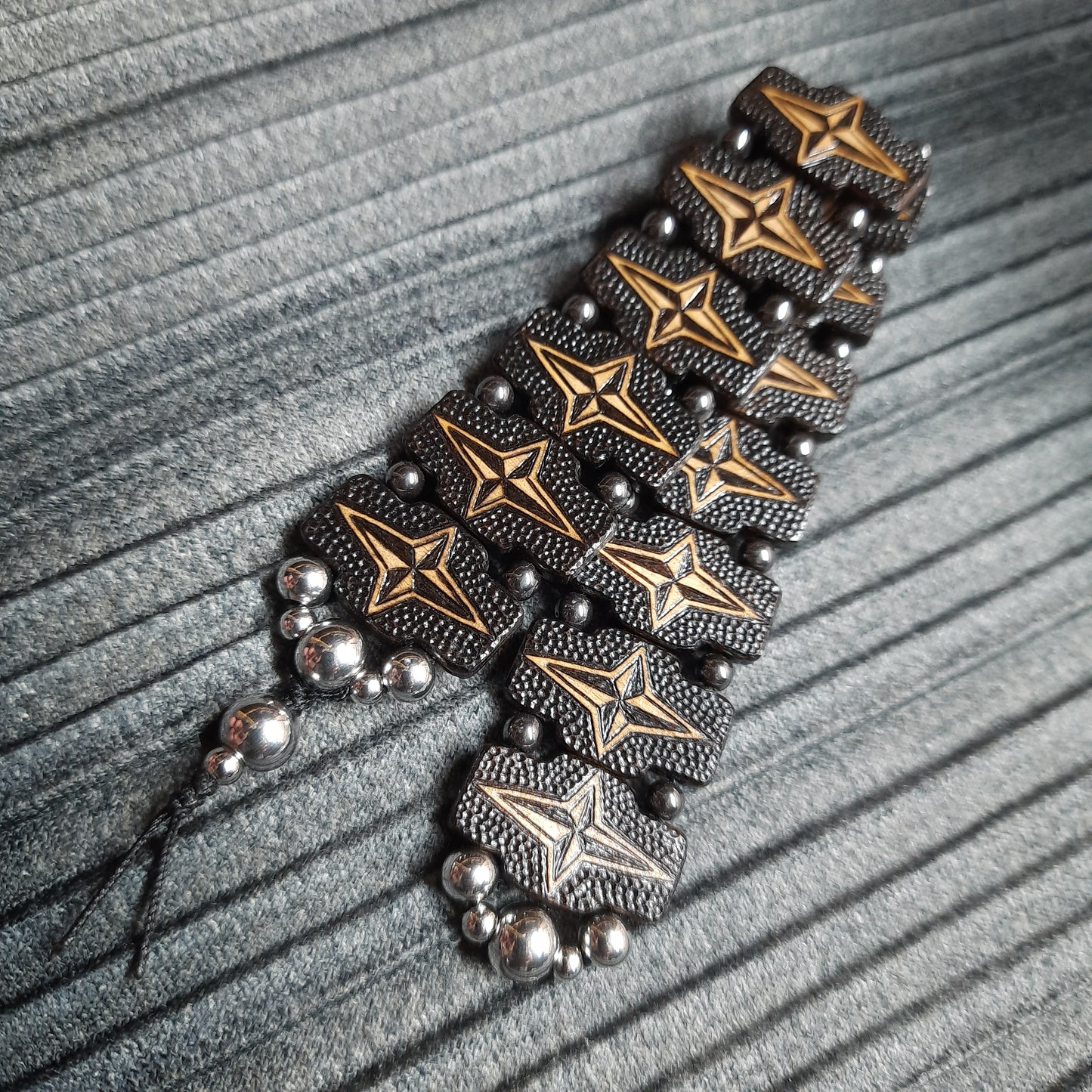 Chetki wooden handmade "Wind rose" flat version