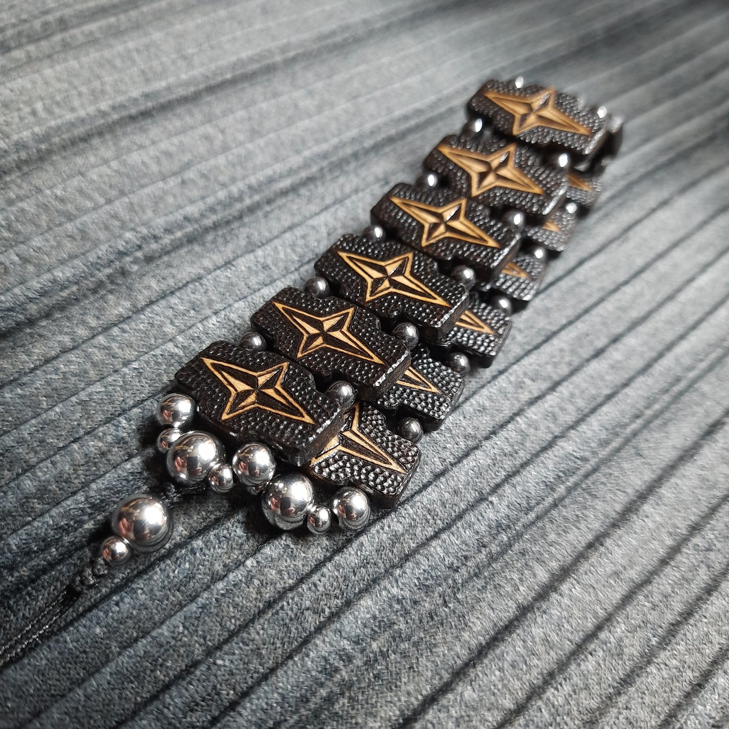 Chetki wooden handmade "Wind rose" flat version