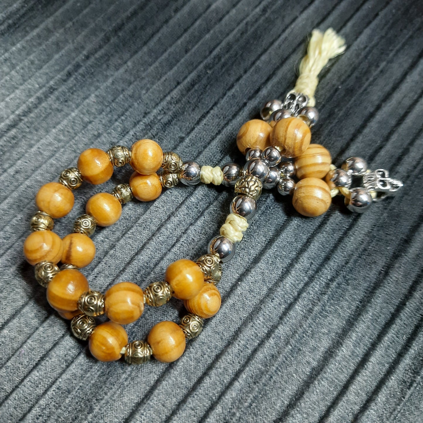 Handmade Wooden Chetki Skilltoy | Slavic Flip Rosary | Pocket Worry Beads for Hand Dexterity "Charon's partner" version - Golden scales