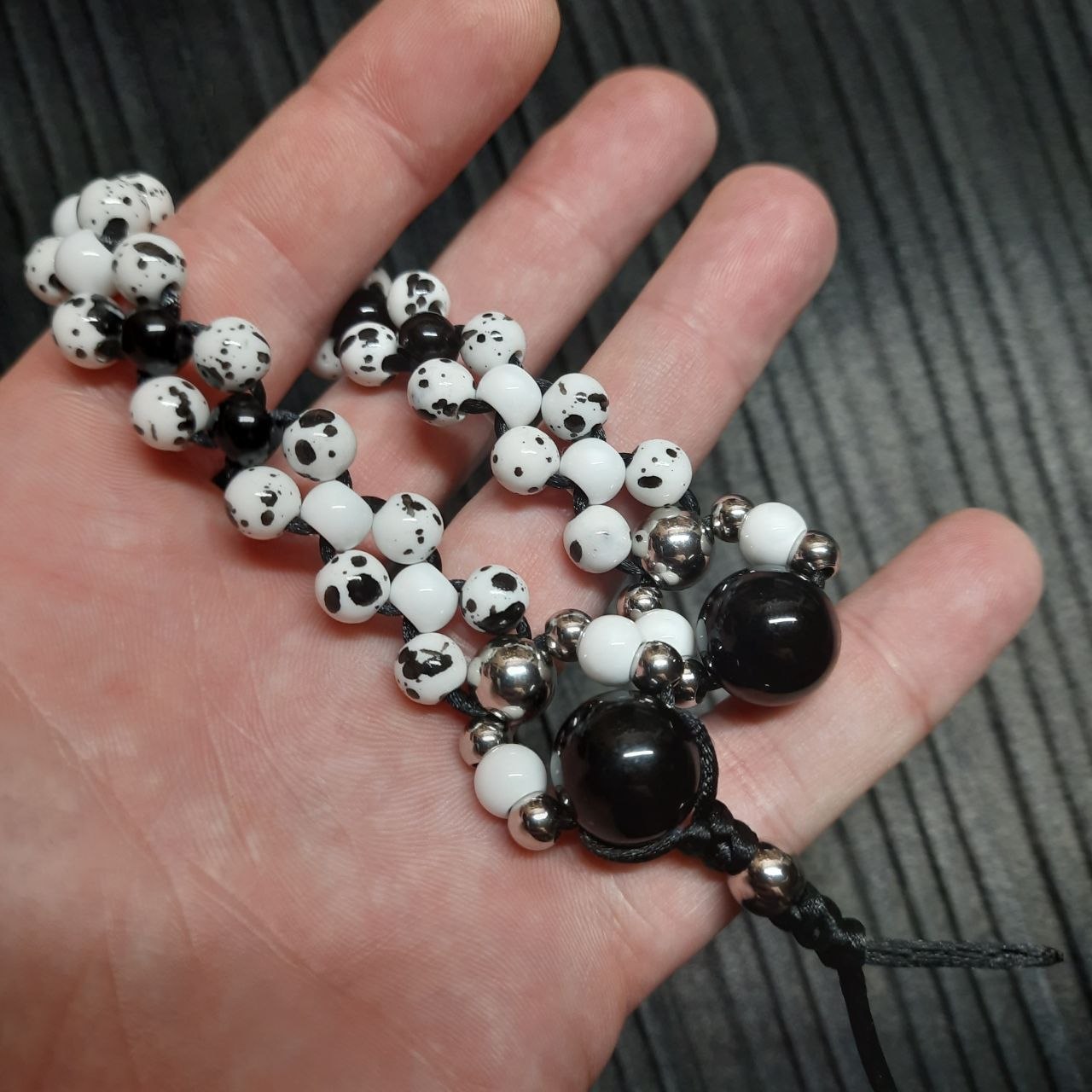Handmade Chetki Skilltoy | Slavic Flip Rosary | Pocket Worry Beads for Hand Dexterity "28 Dalmatians"