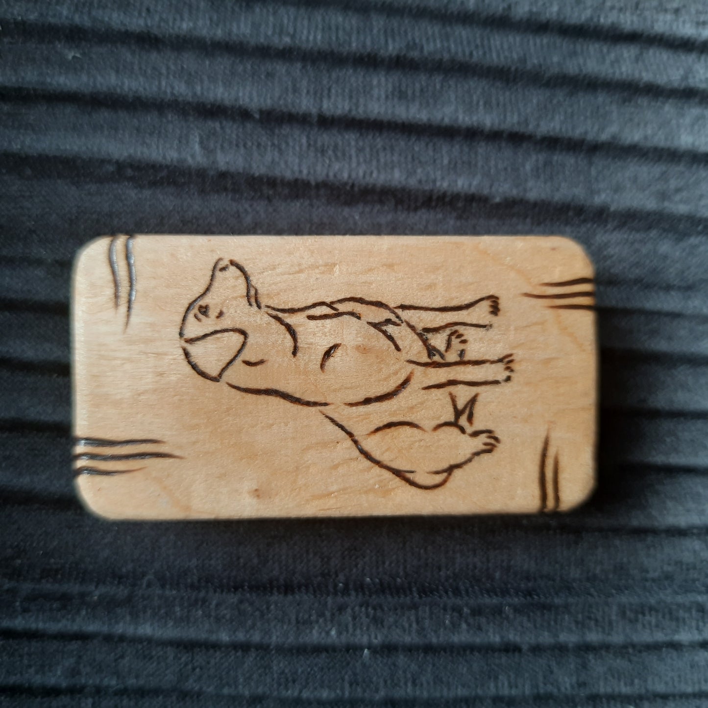 Magnetic wood slider "Live, love, bark" antistress, handmade (SCU: 3-10-18)