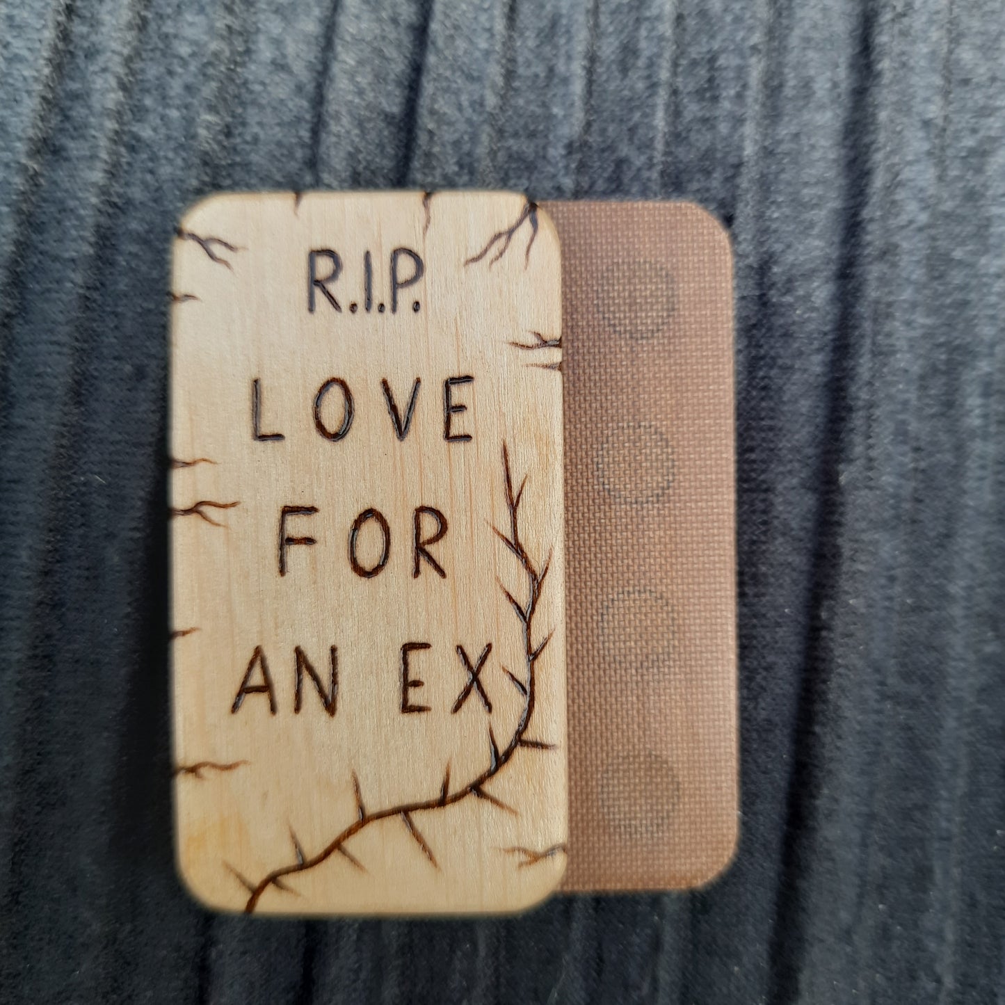 Magnetic slider "Tombstone: Love for an ex" anti-stress clicker, handmade (SCU: 3-14-12)