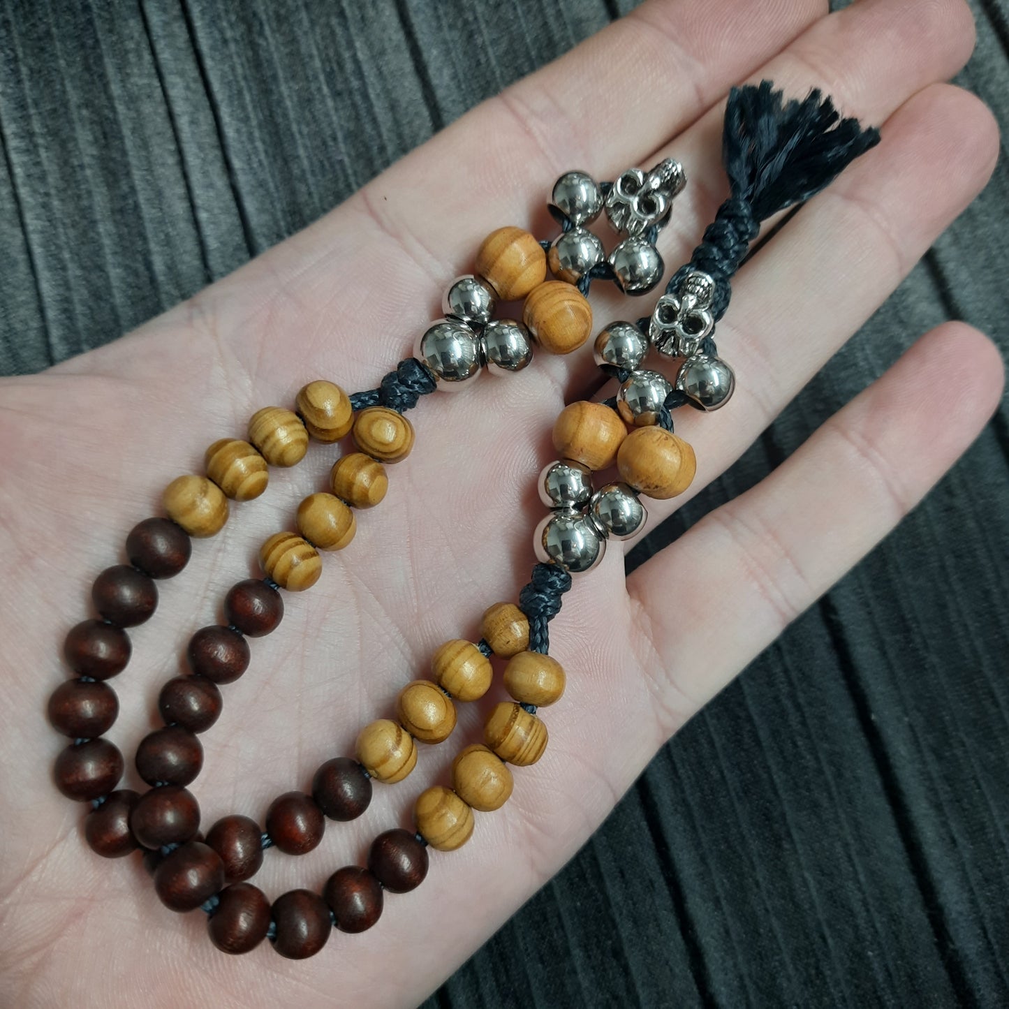 Chetki handmade "Charon's partner" 8v, rosary,  anti-stress meditation and finger training (SCU: 240411)