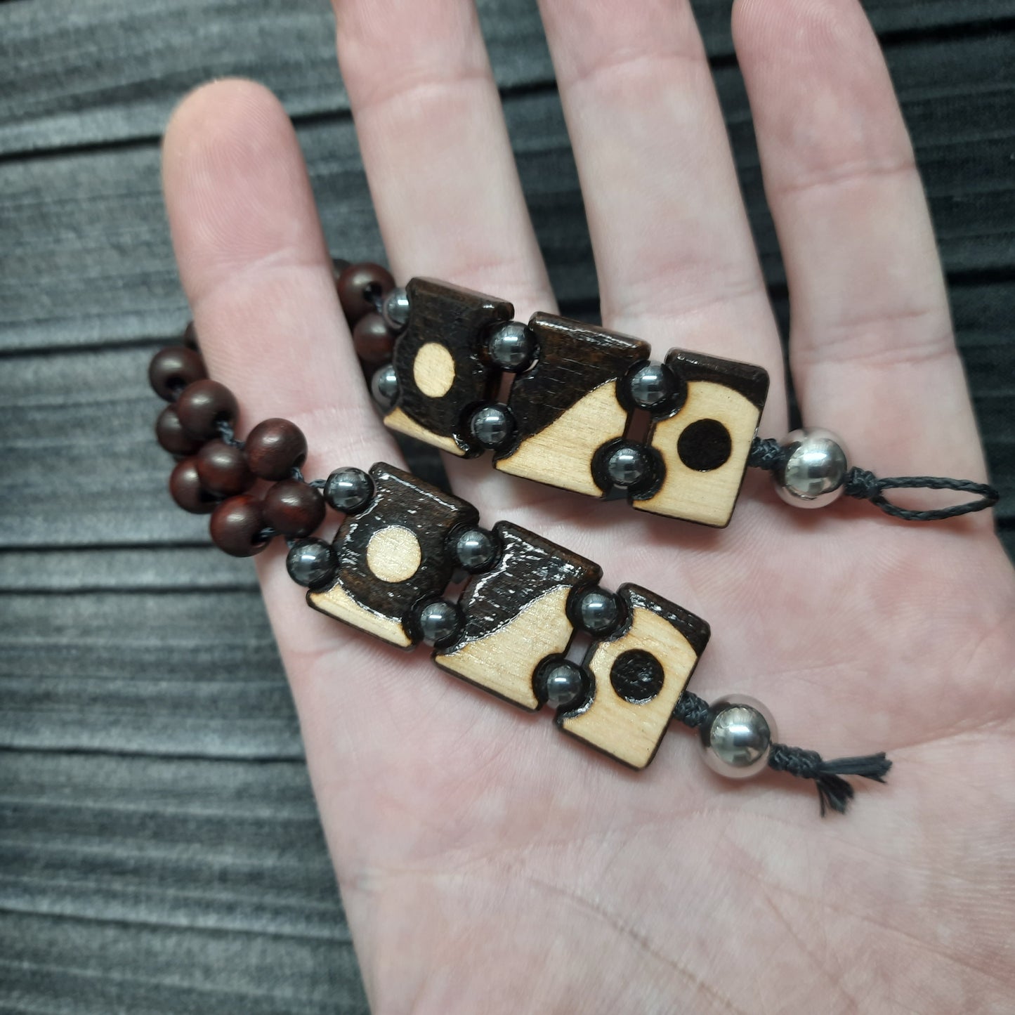 Chetki bracelet "Flexible yin-yang" wooden rosary, anti-stress meditation and finger training, anxiety beads (SCU: 240604)