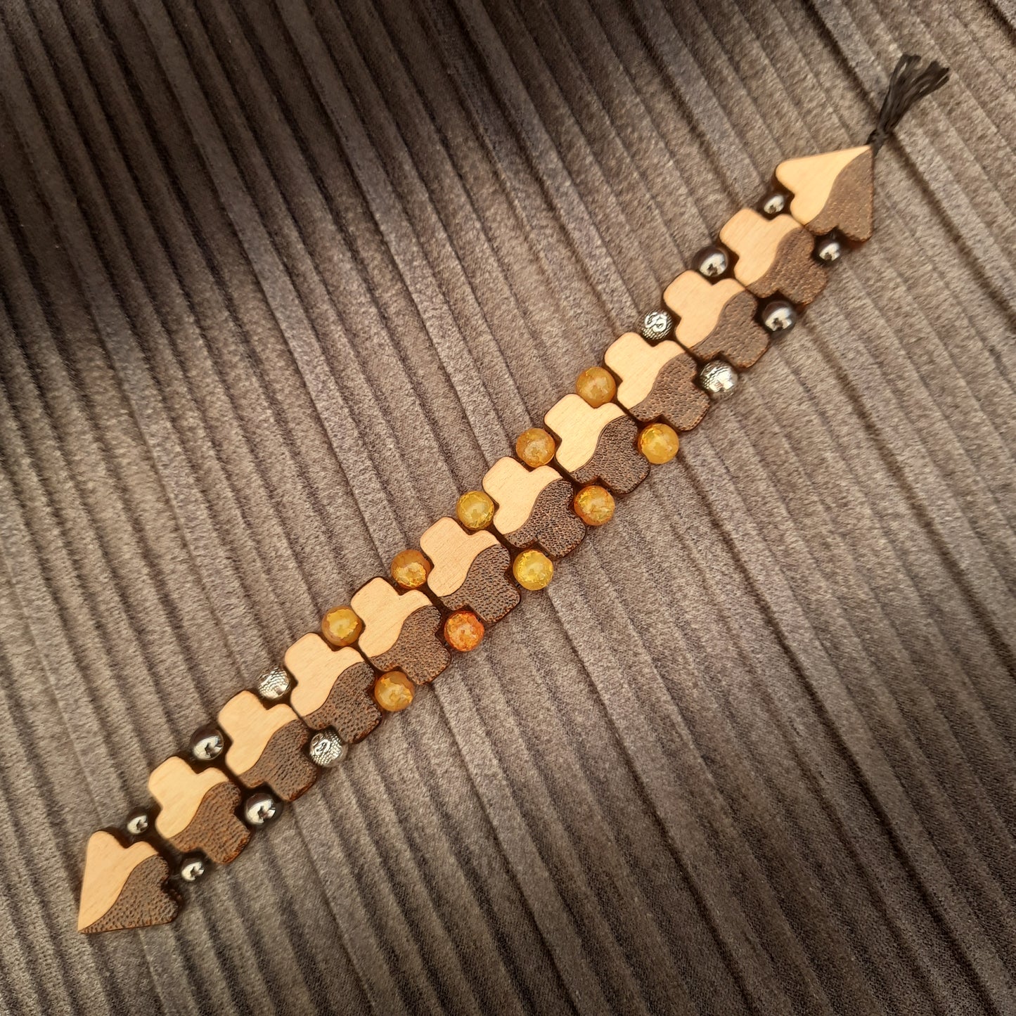 Chetki "Yin Yang" wood+hematite+kevlar, rosary, anti-stress meditation and finger training, anxiety beads (SCU: 240707)