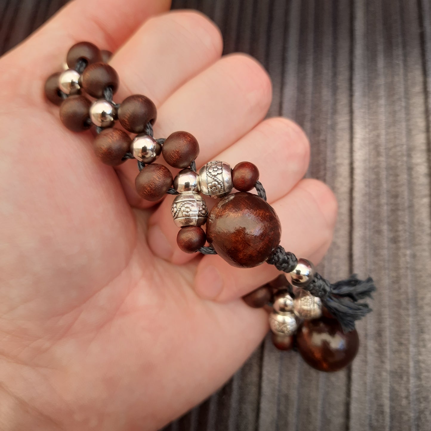 Chetki handmade "Dark Guardian" rosary, anti-stress meditation and finger training (SCU: 240708)