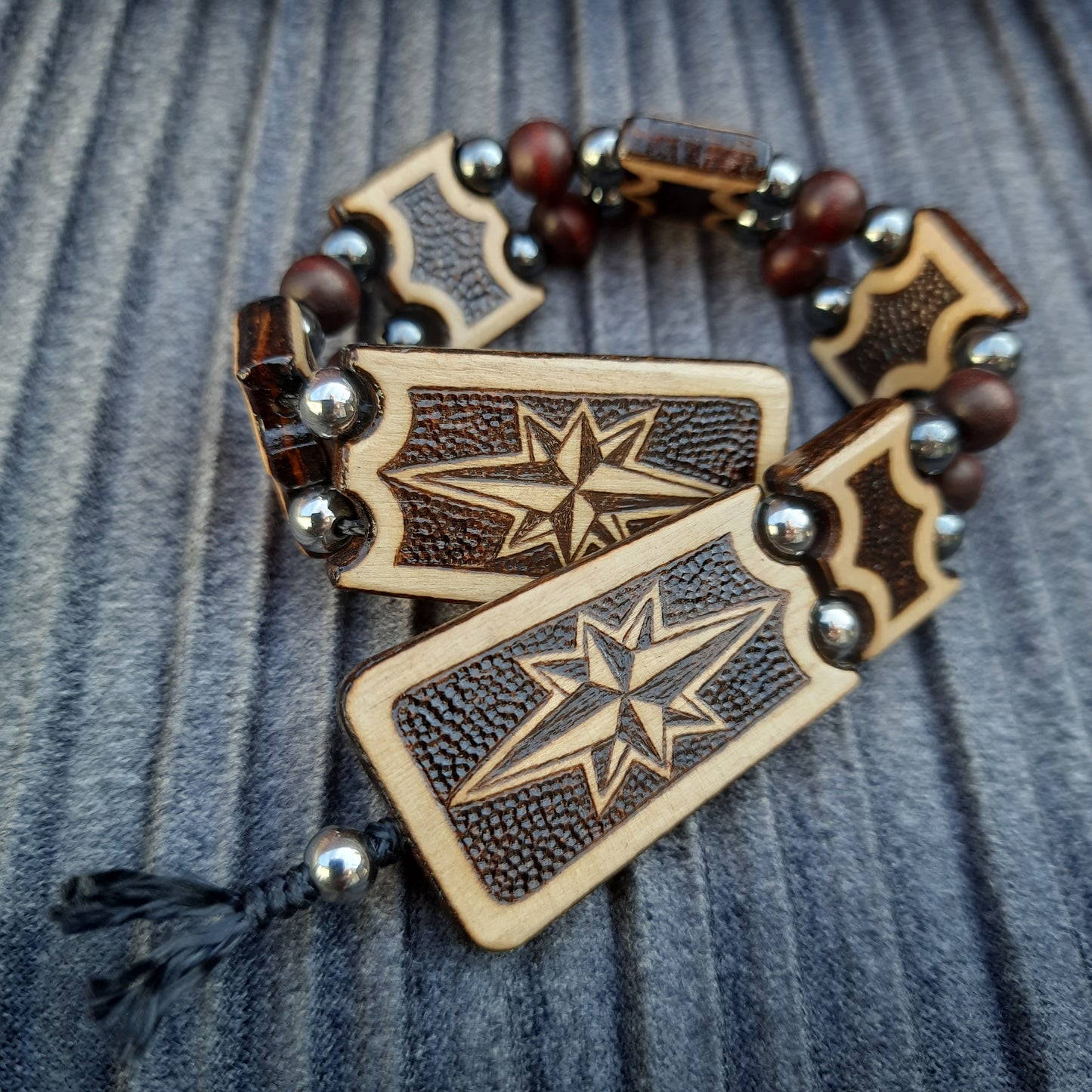 Chetki wood "Dark Traveler" handmade, rosary,  anti-stress meditation and finger training, worry beads, tzbex (SCU: 240902)