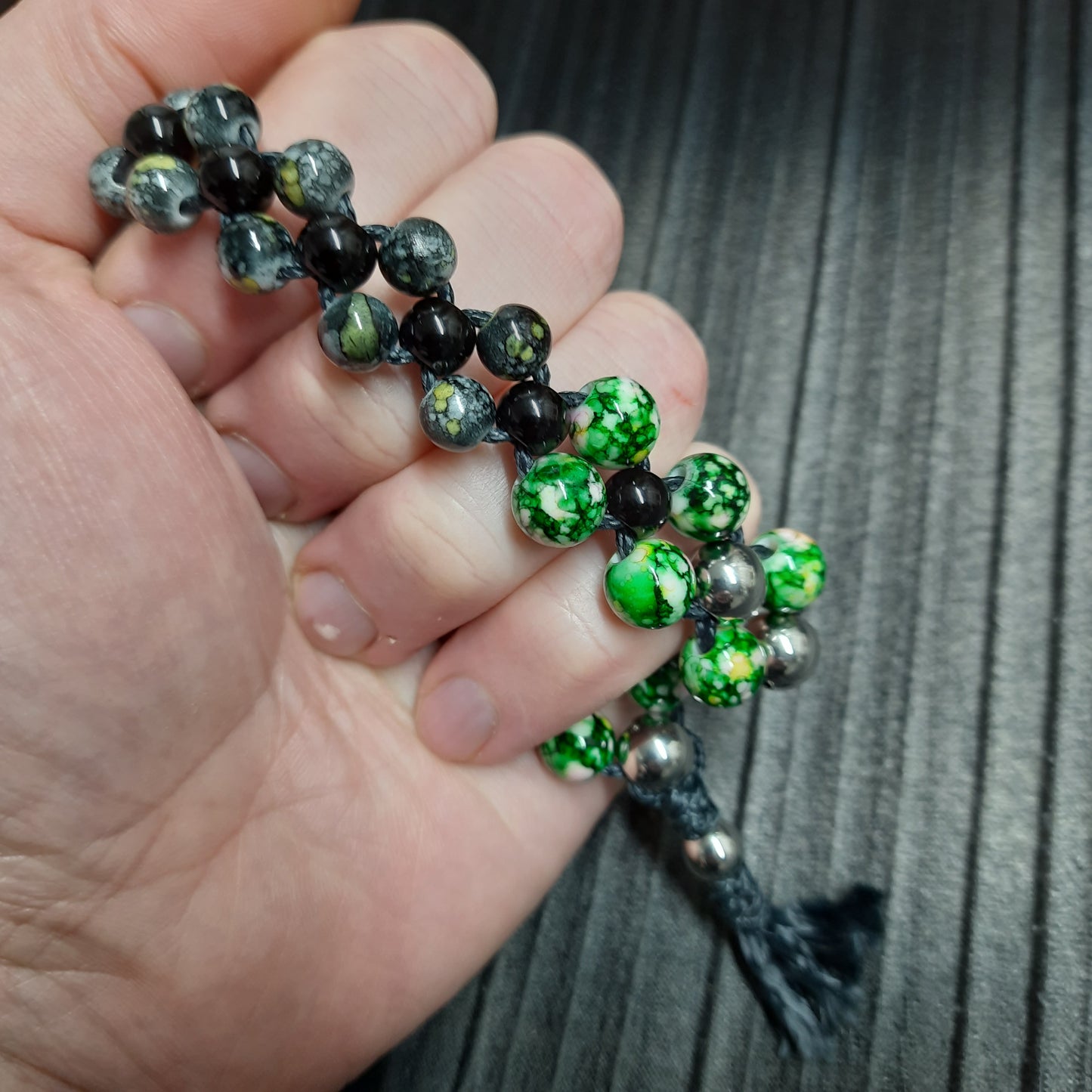 Chetki "Green-eyed reptile" rosary, anti-stress meditation and finger training