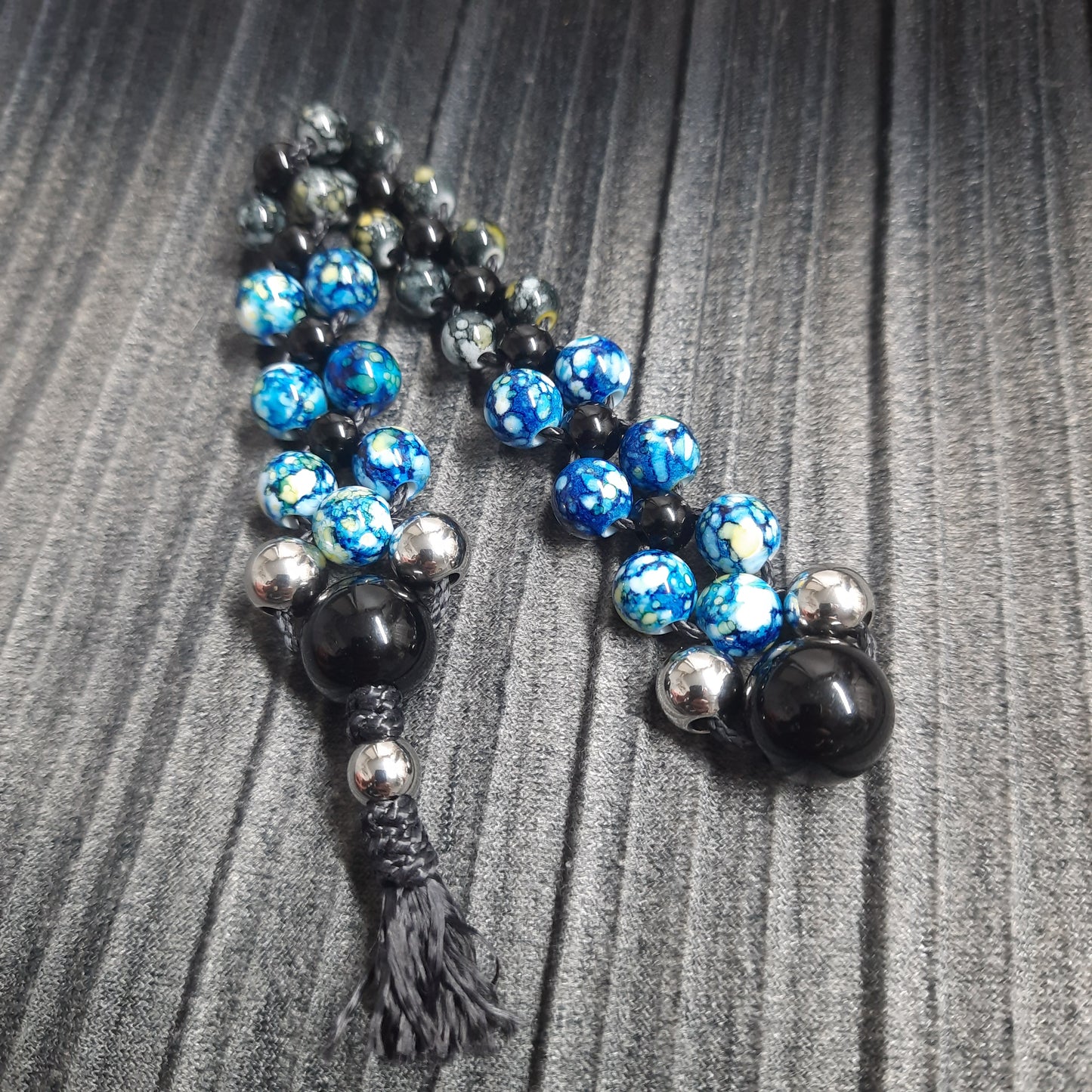 Chetki "Blue-eyed Reptile Strike" rosary, anti-stress meditation and finger training