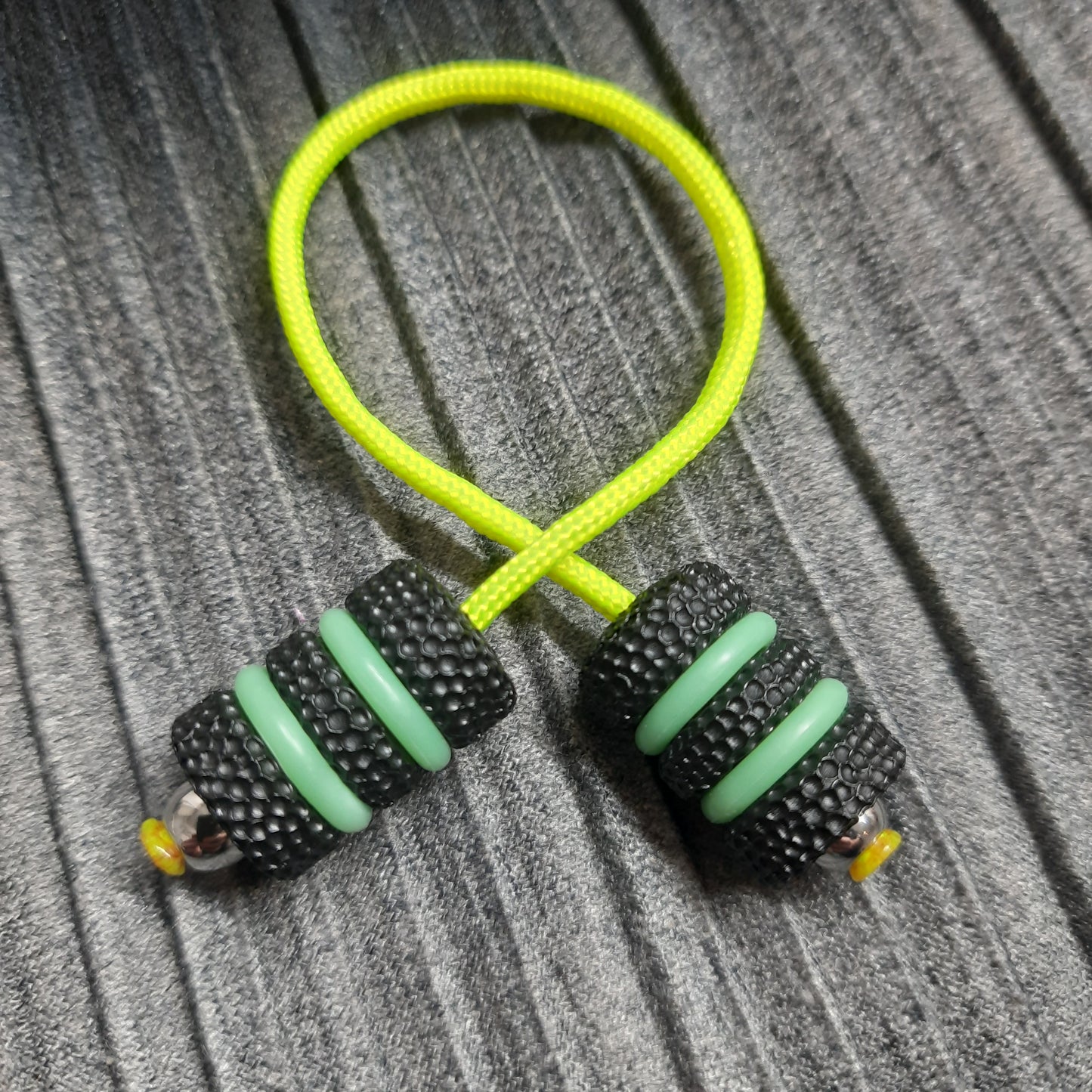 Begleri "Rough companion" v3 delrin antistress meditation and finger training