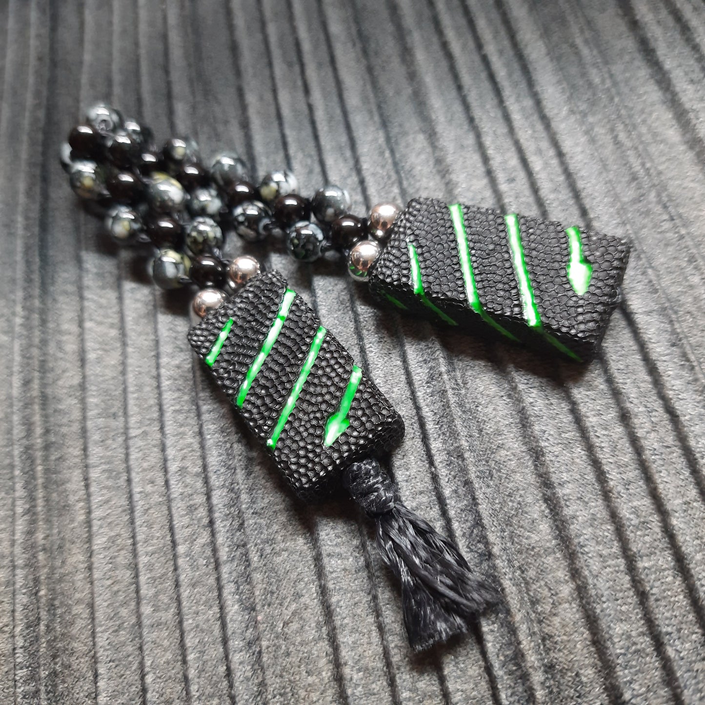 Chetki handmade "Snake Rough companion"