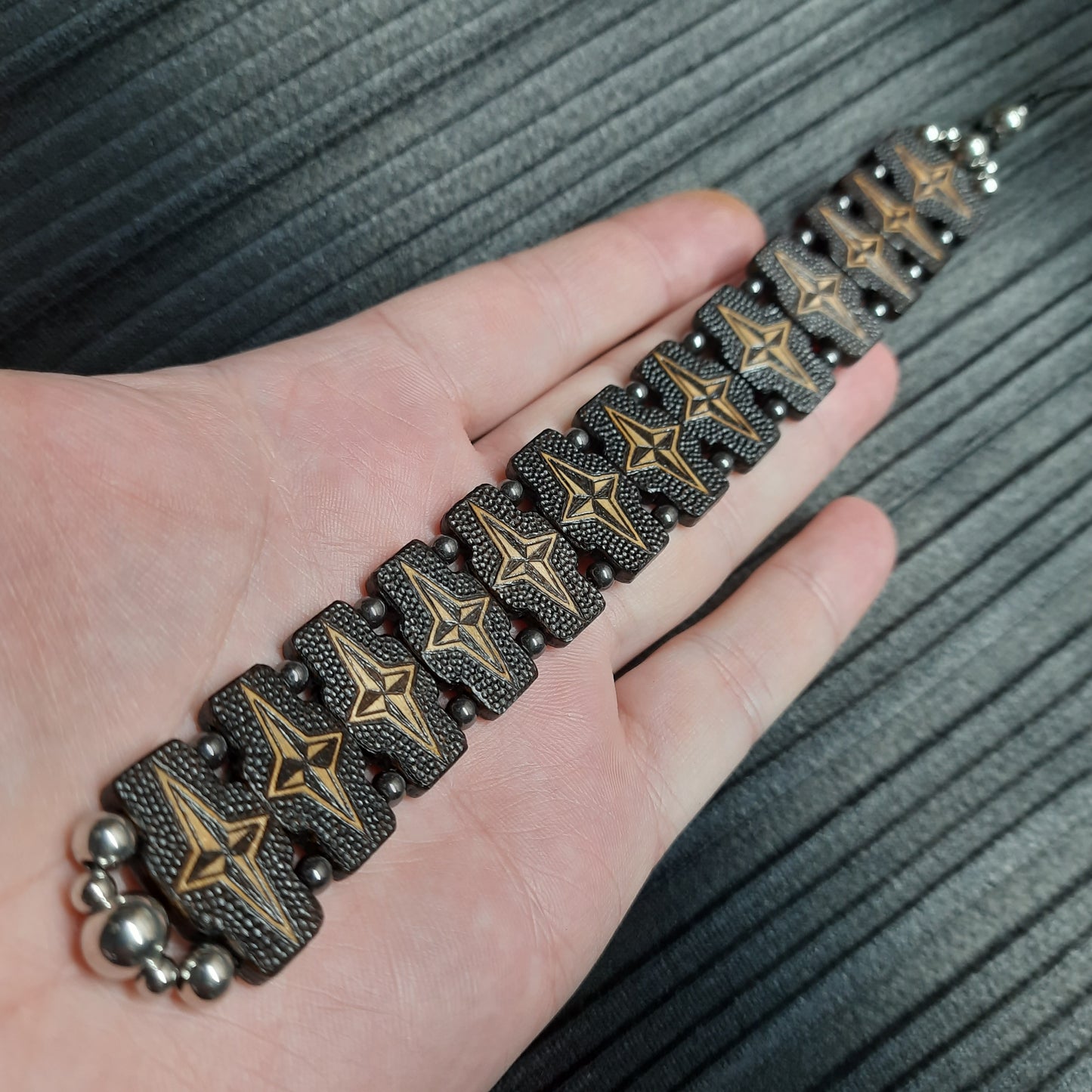 Chetki wooden handmade "Wind rose" flat version