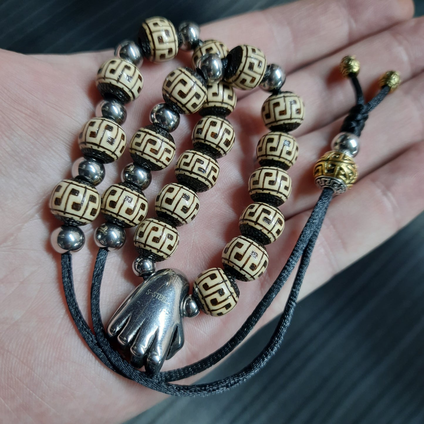 Komboloi handmade wooden + stainless steel "Steel Fist" (251121)