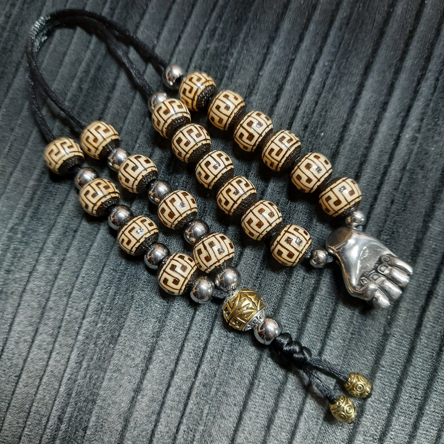 Komboloi handmade wooden + stainless steel "Steel Fist" (251121)