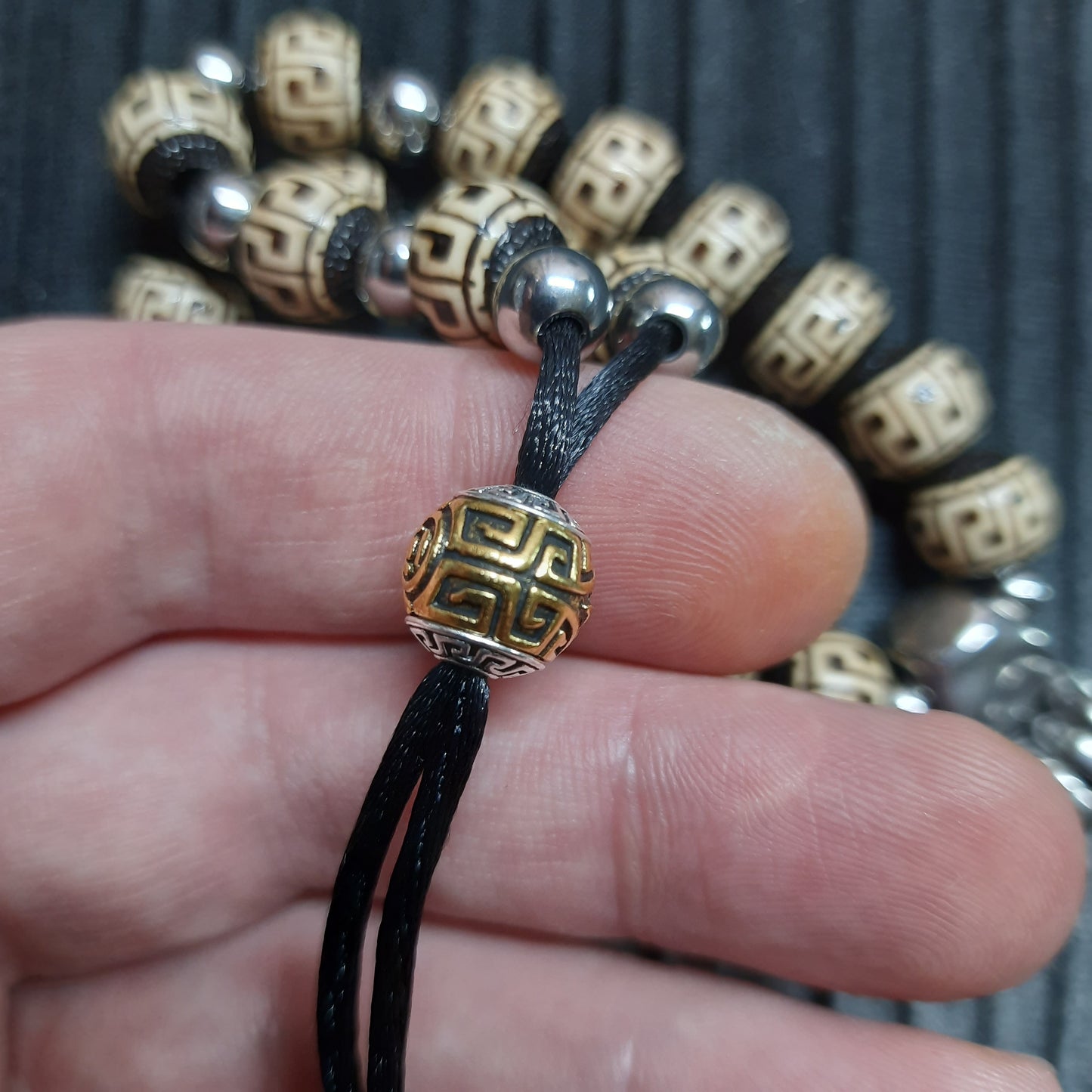 Komboloi handmade wooden + stainless steel "Steel Fist" (251121)