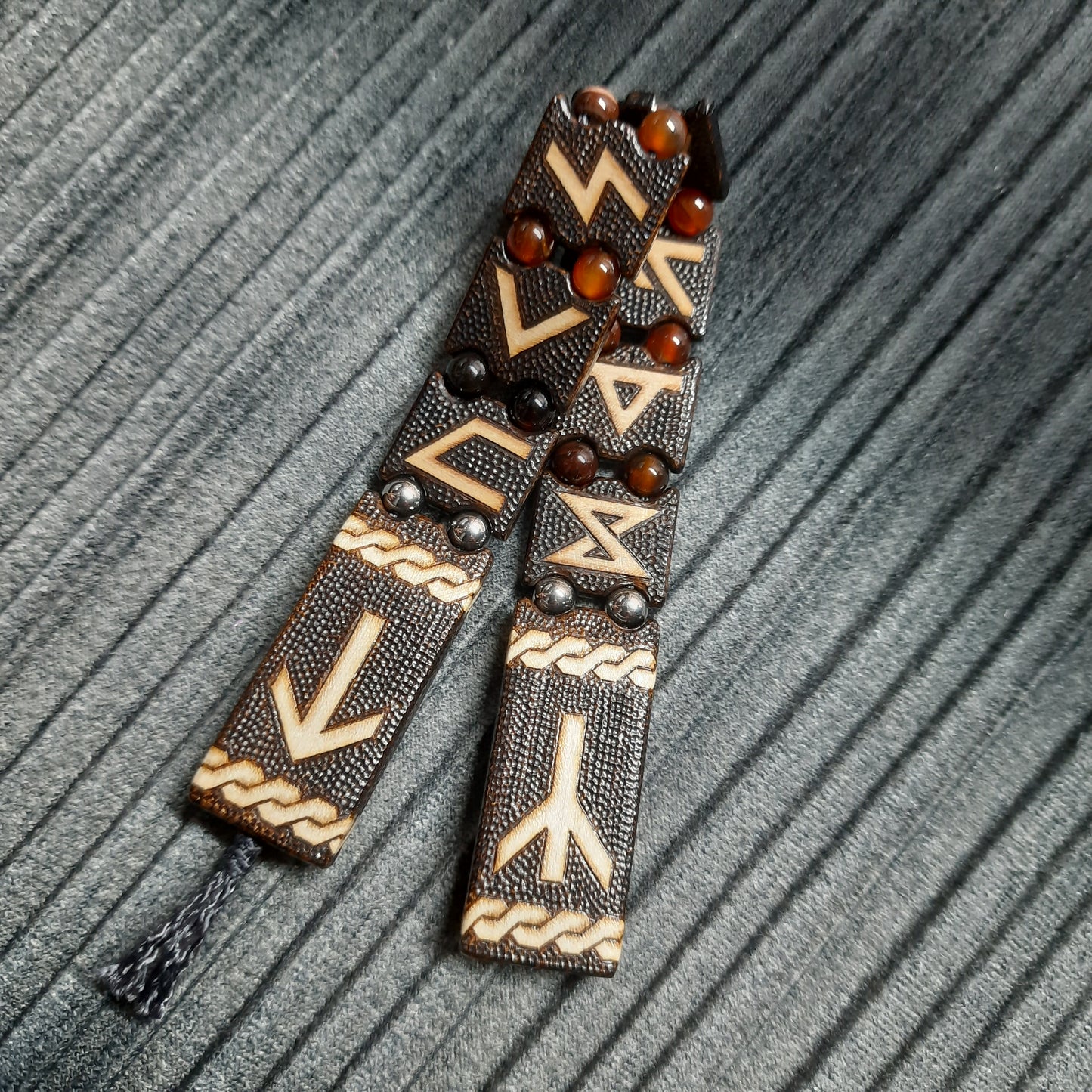 Chetki wooden handmade "Runes in carnelian"