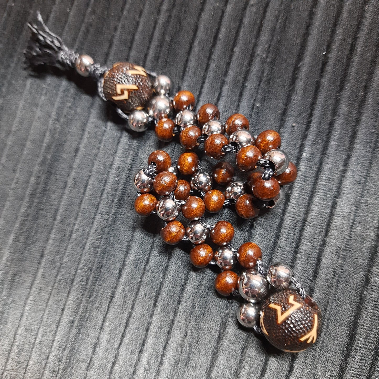 Chetki wooden handmade "Black-eyed shaman"