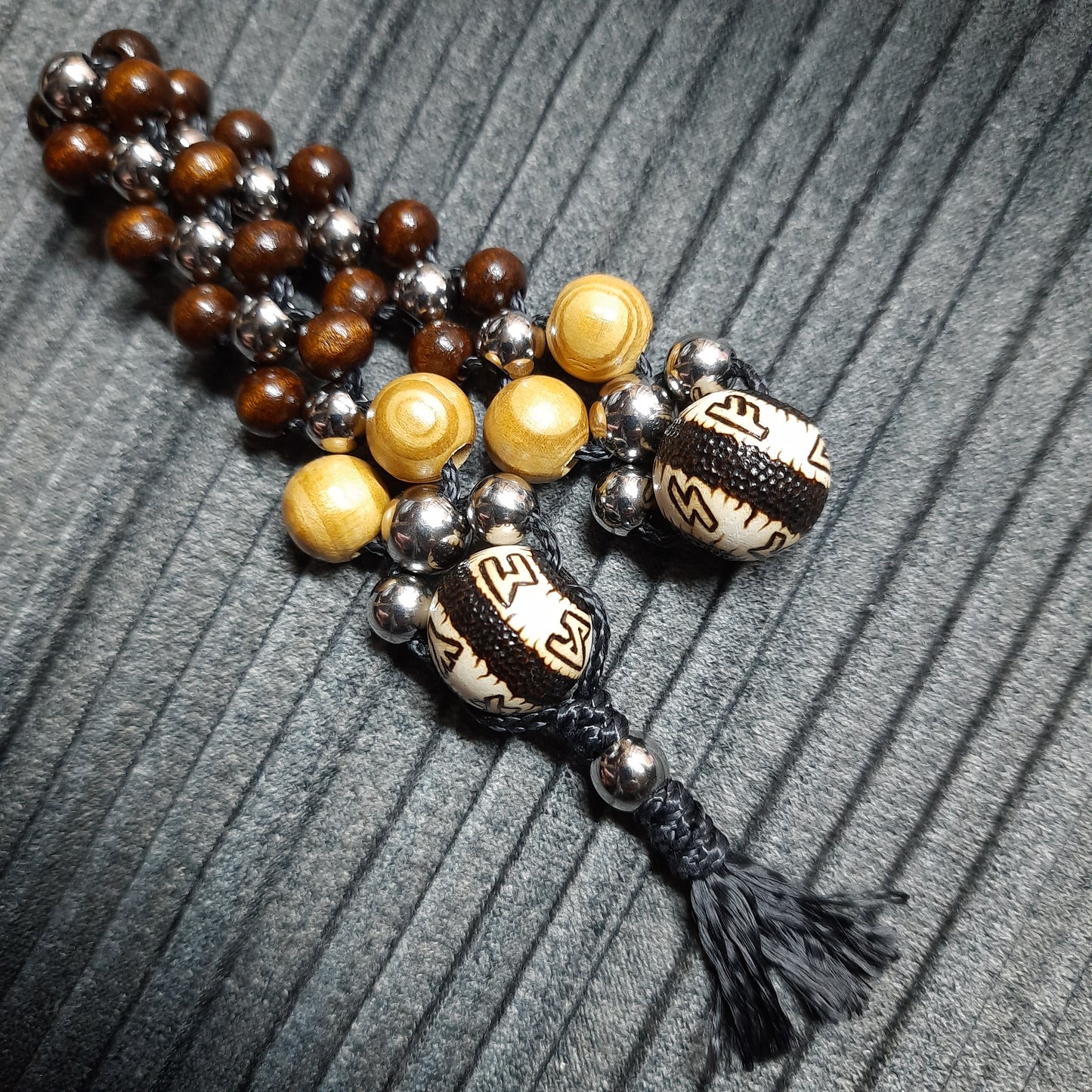 Chetki wooden handmade "Light-Eyed Shaman"