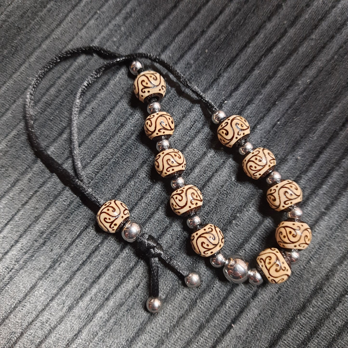 Komboloi wooden handmade "Airy melody"