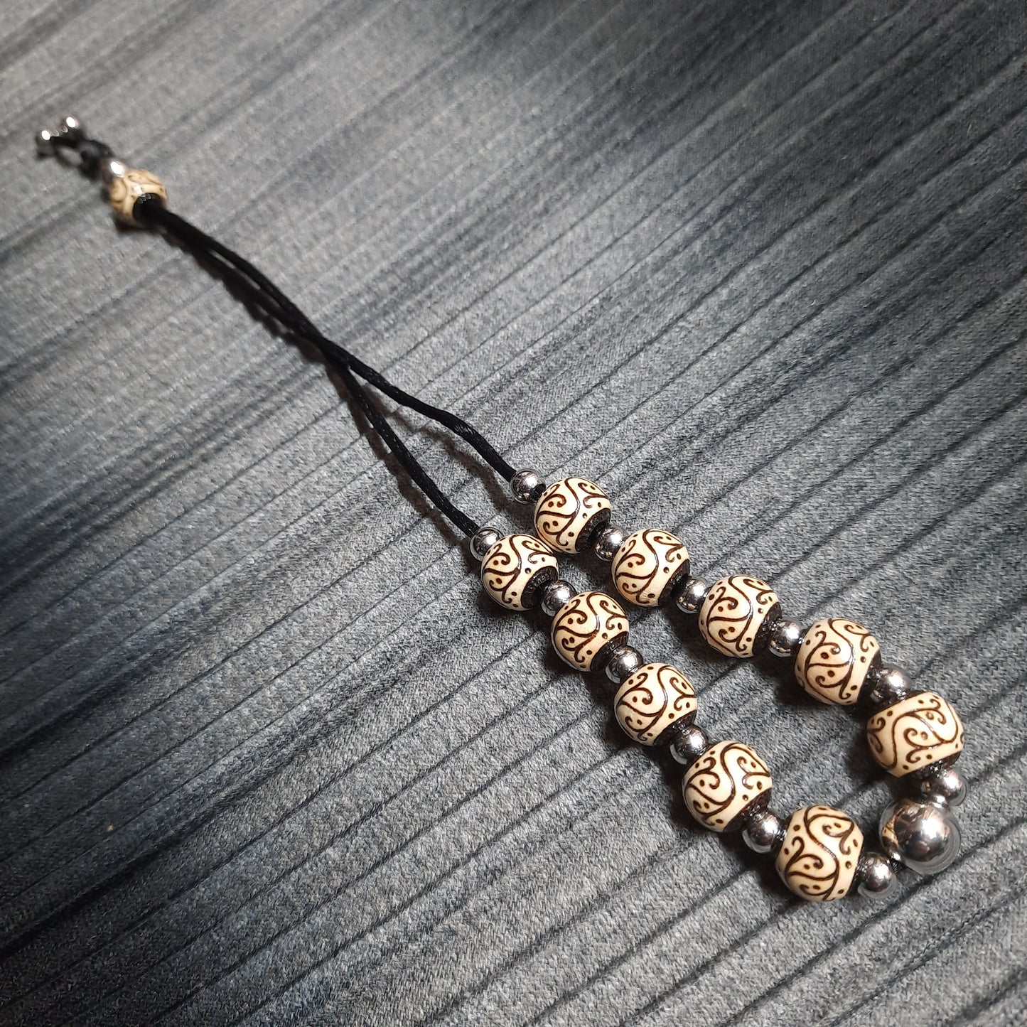 Komboloi wooden handmade "Airy melody"