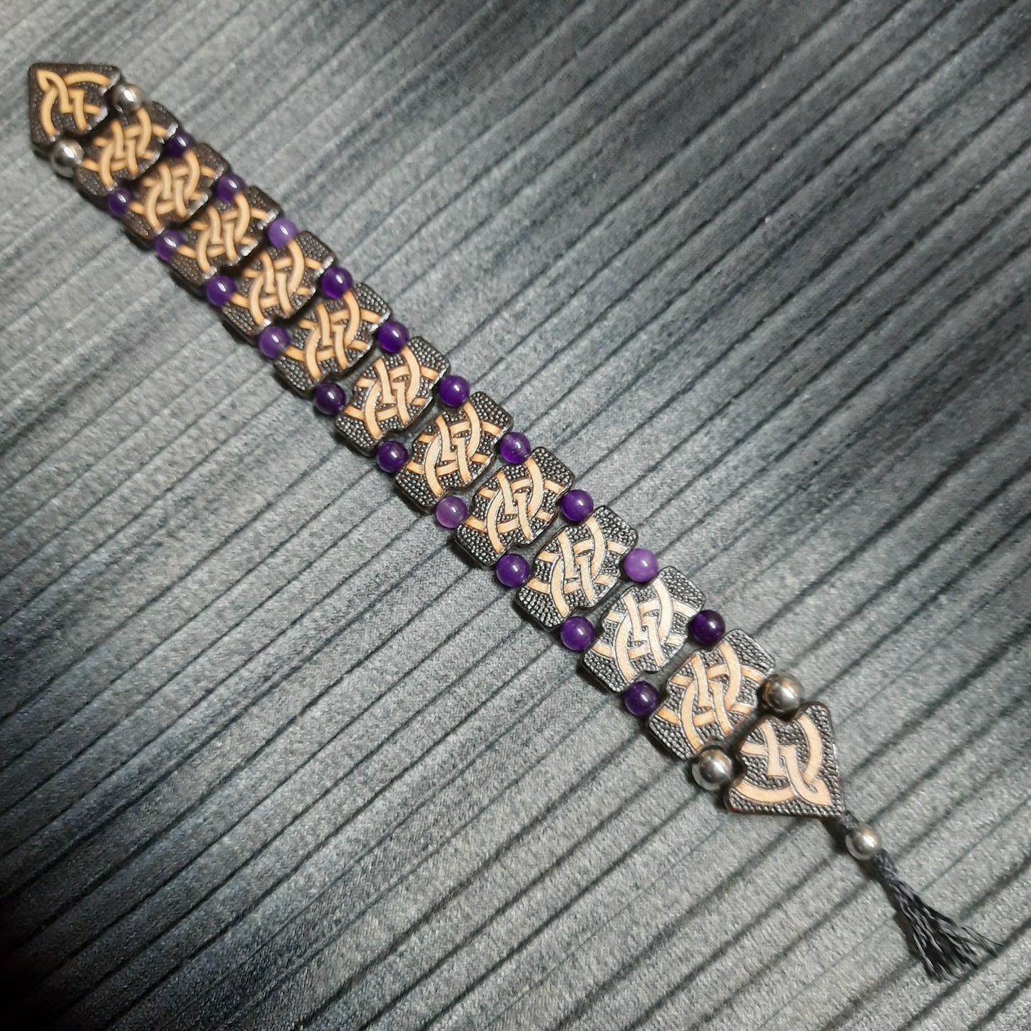 Chetki wooden table "Wandering Serenity"