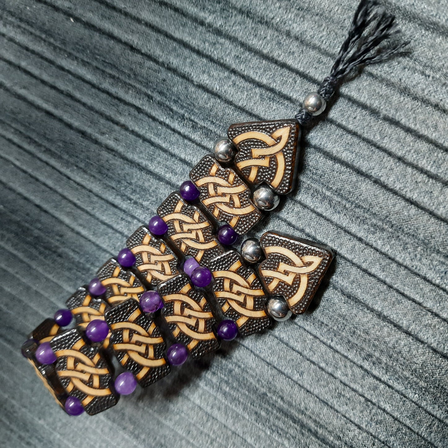 Chetki wooden table "Wandering Serenity"