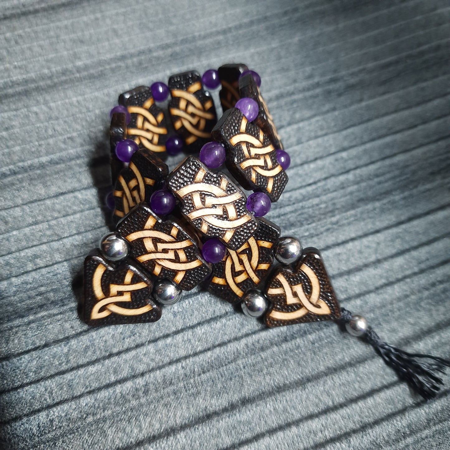 Chetki wooden table "Wandering Serenity"