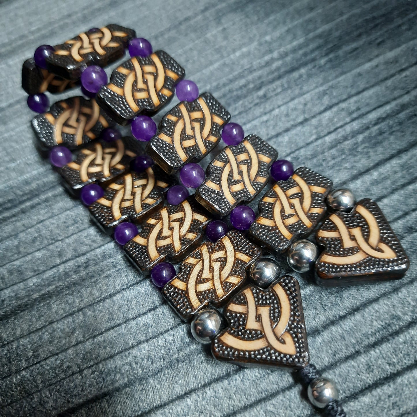 Chetki wooden table "Wandering Serenity"