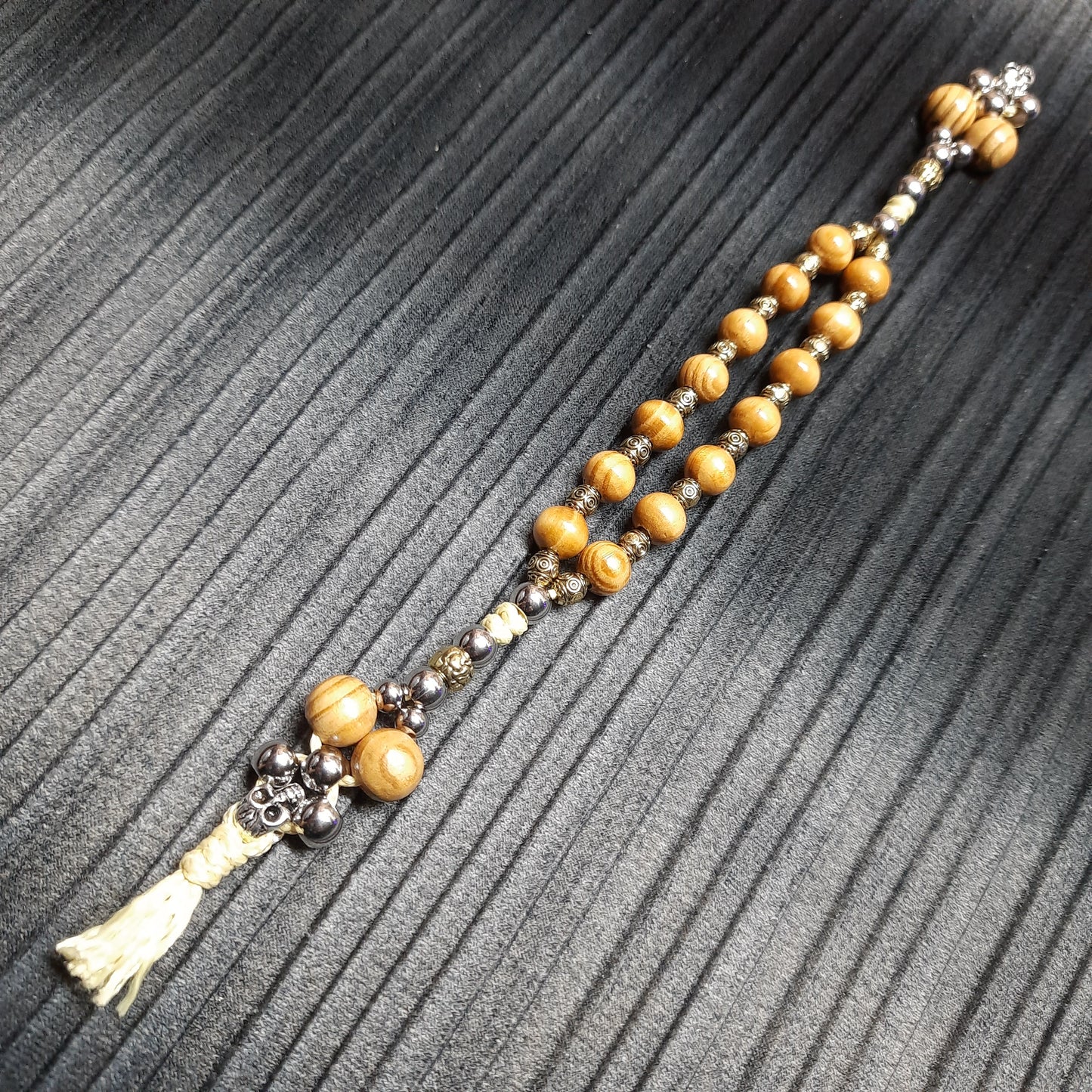 Handmade Wooden Chetki Skilltoy | Slavic Flip Rosary | Pocket Worry Beads for Hand Dexterity "Charon's partner" version - Golden scales