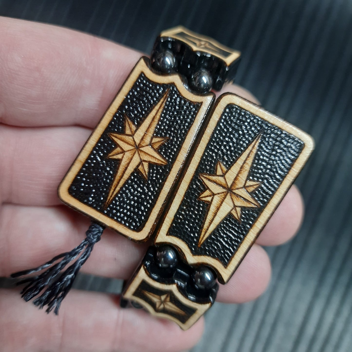 Handmade Wooden Chetki Skilltoy | Slavic Flip Rosary | Pocket Worry Beads for Hand Dexterity "Strict captain"