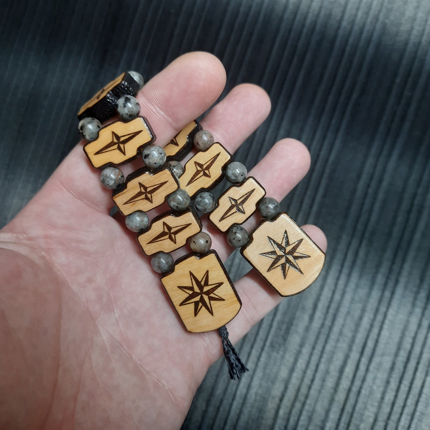 Handmade Wooden Chetki Skilltoy | Slavic Flip Rosary | Pocket Worry Beads for Hand Dexterity "Mountain traveler"